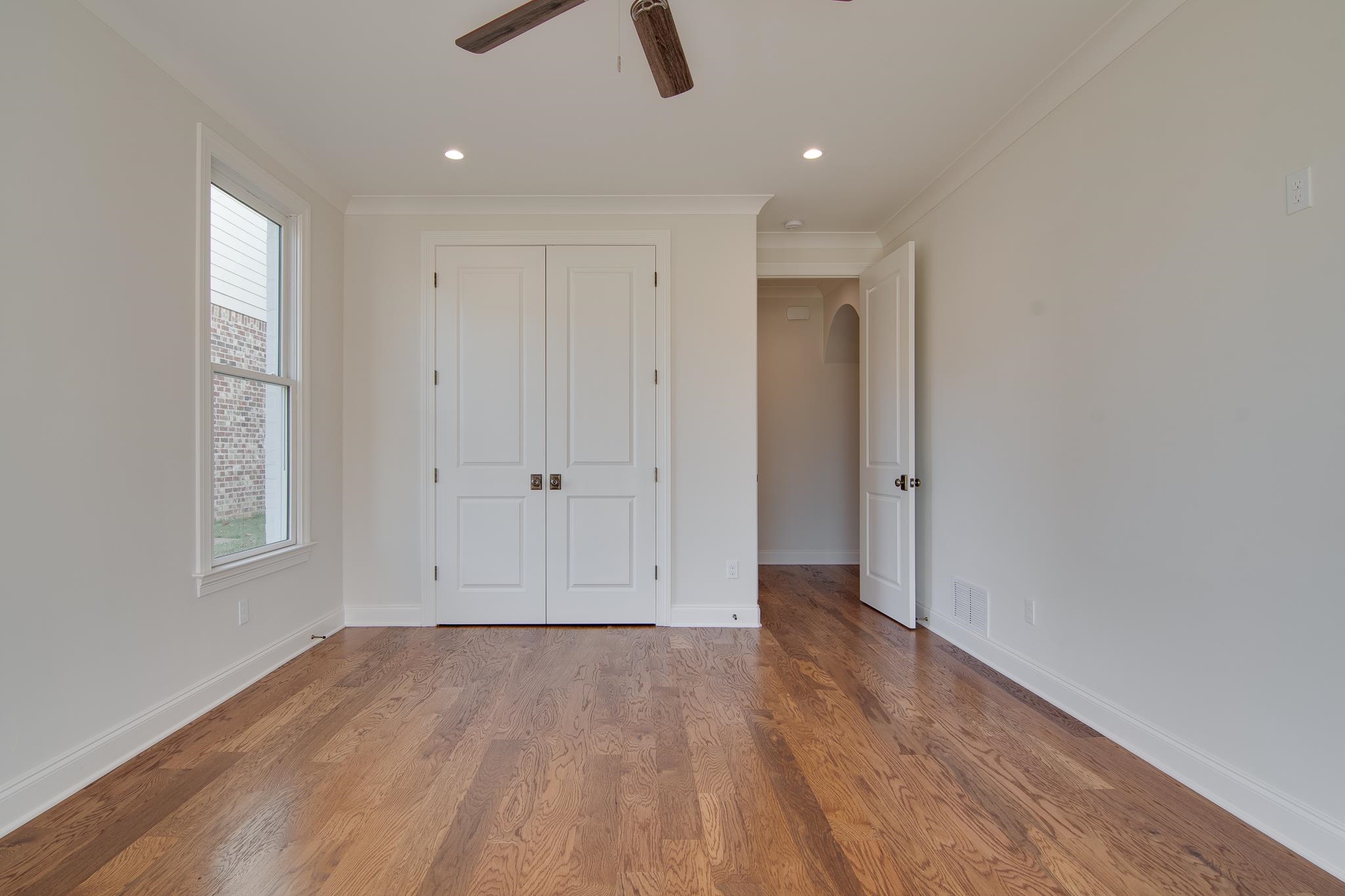 5361 SHADY BREEZE CV