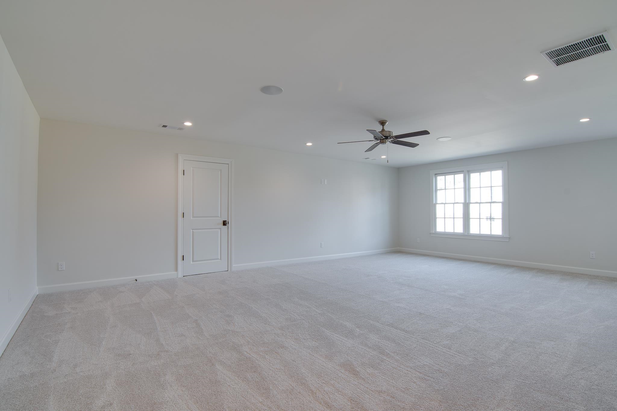 5361 SHADY BREEZE CV