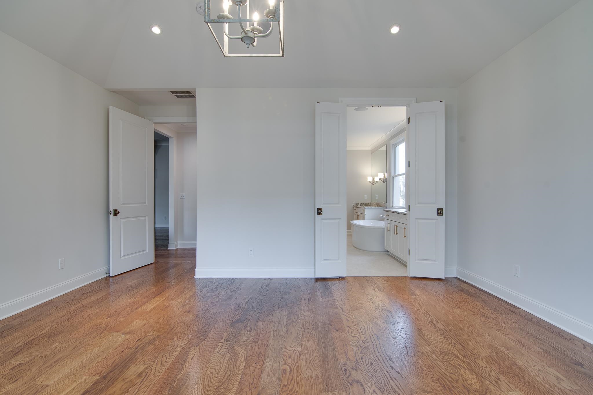 5361 SHADY BREEZE CV