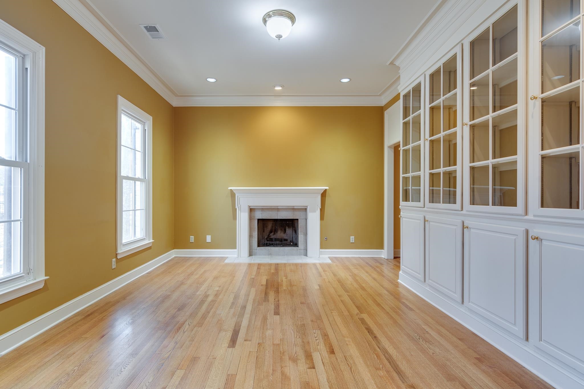 1725 CHAPEL CREEK PKY