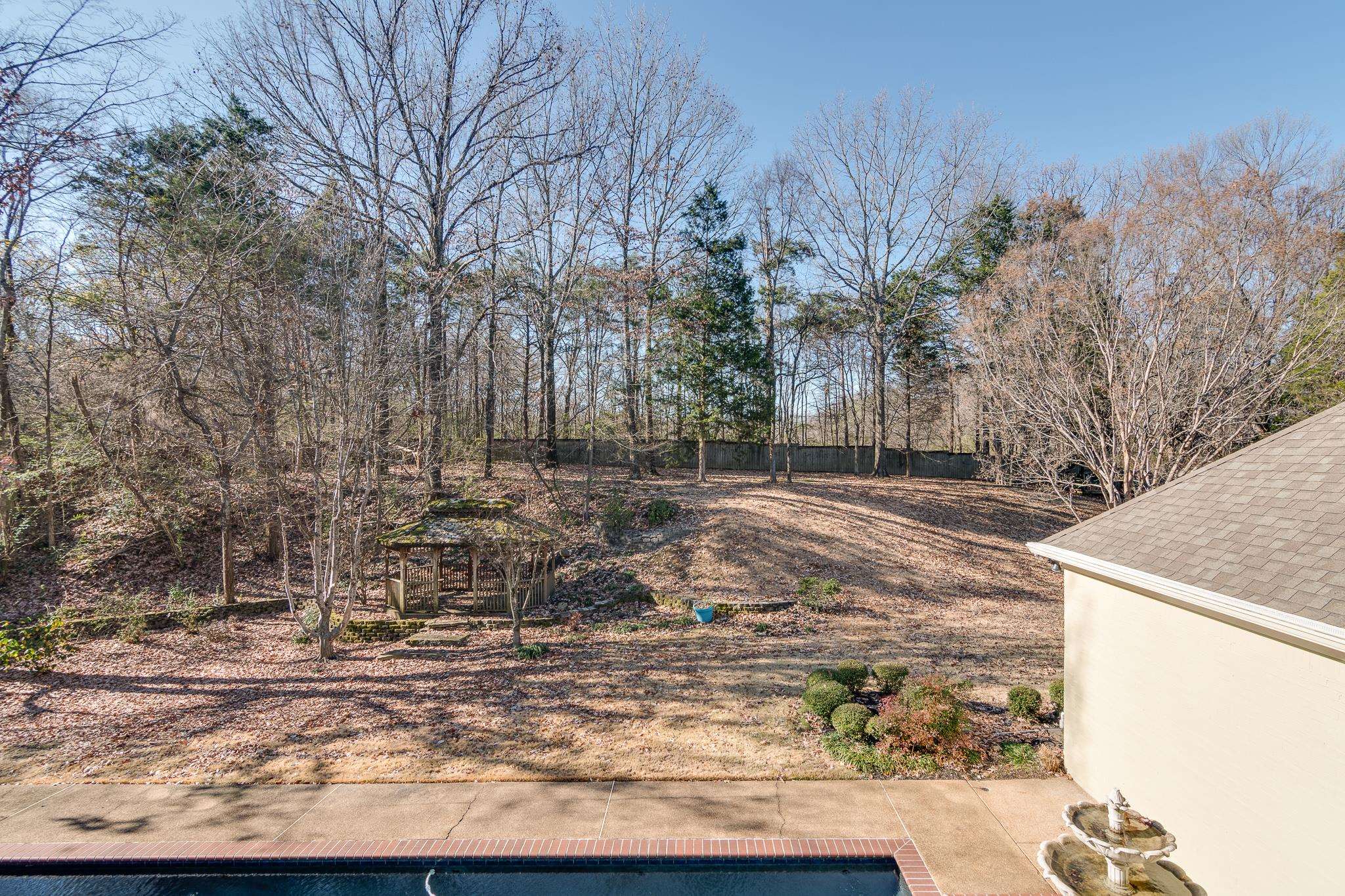 1725 CHAPEL CREEK PKY