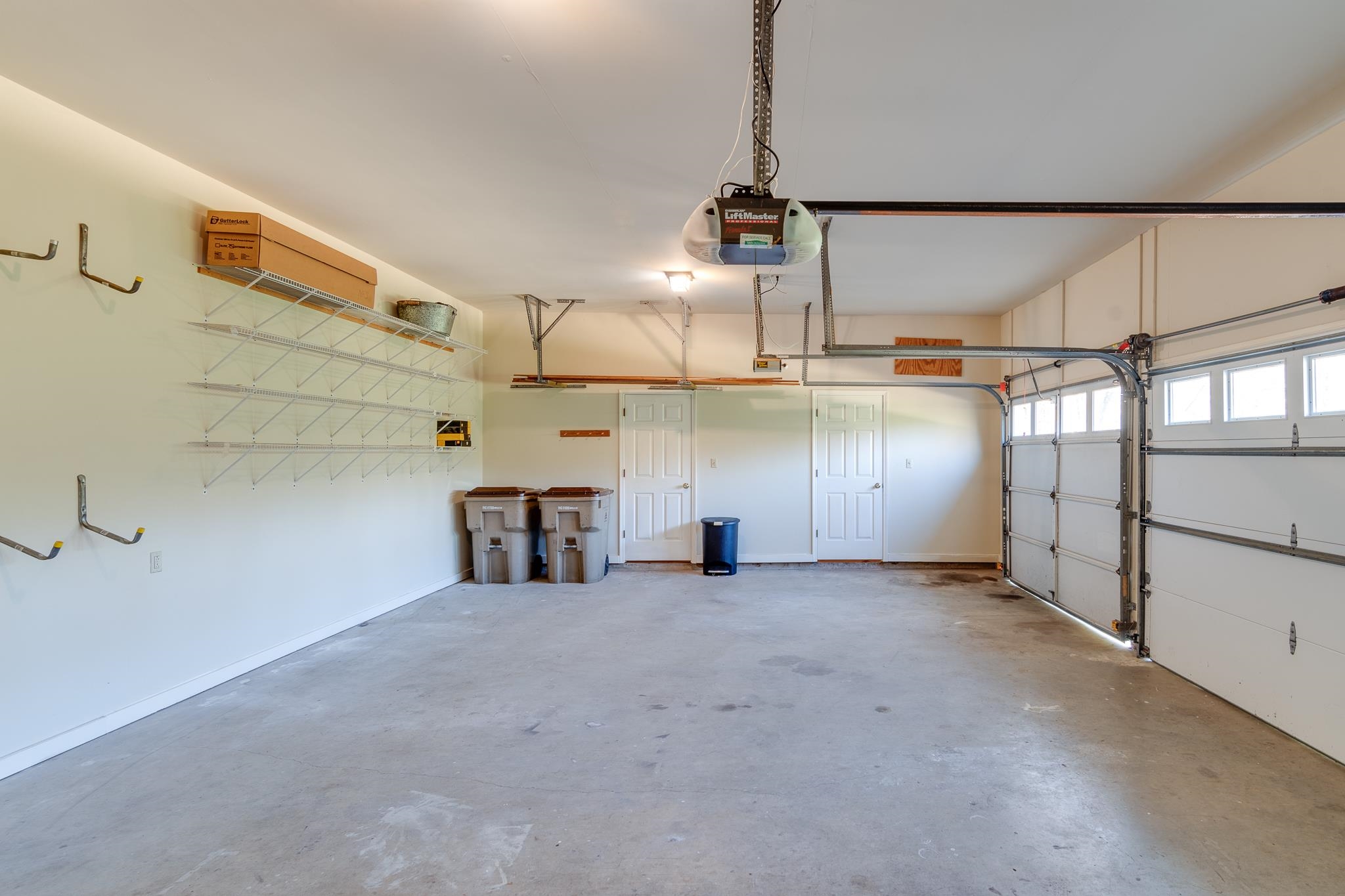 1725 CHAPEL CREEK PKY