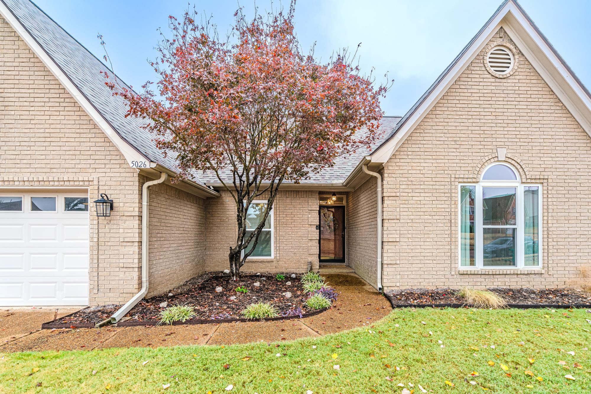 5026 FRENCH BROAD LN