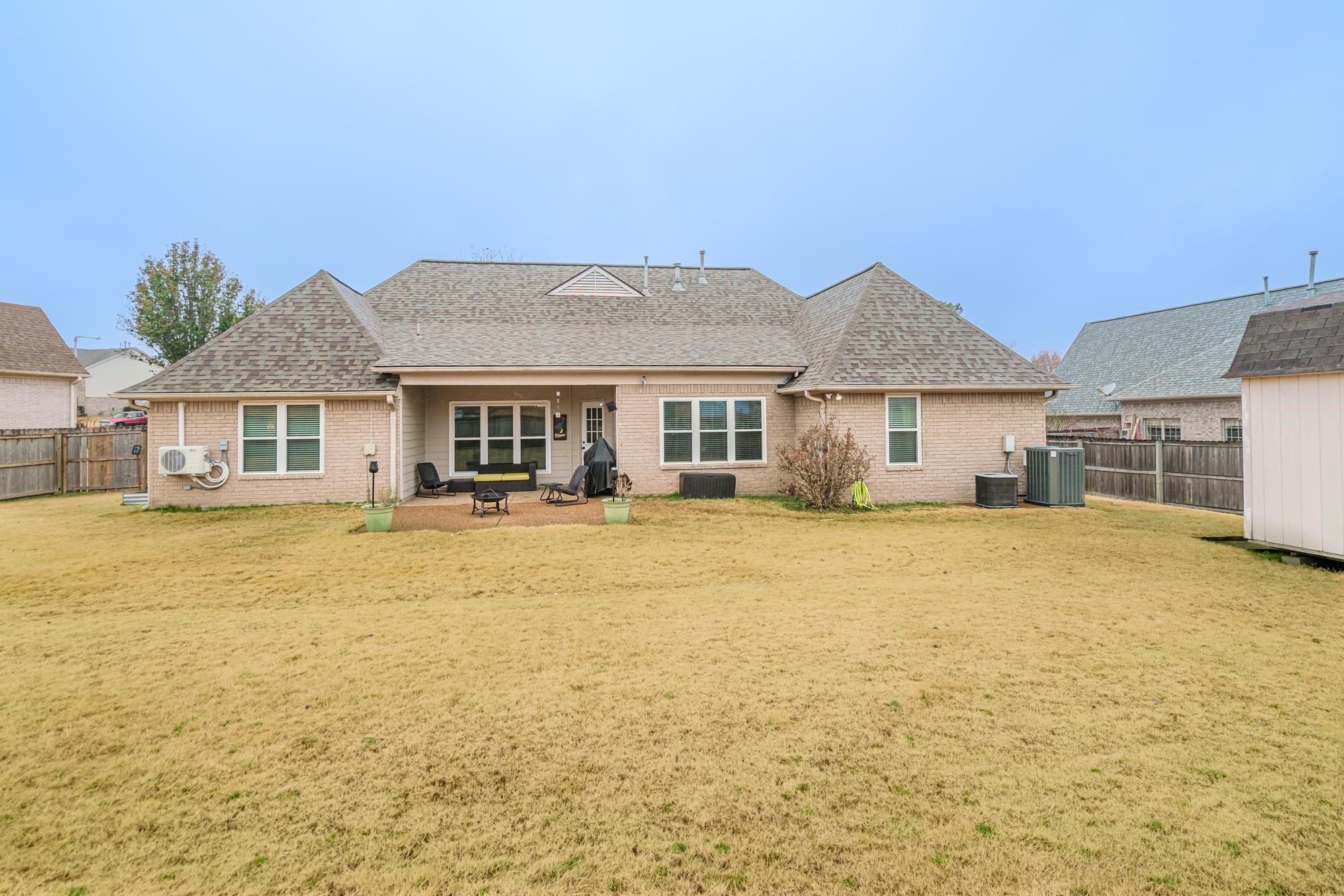 5026 FRENCH BROAD LN