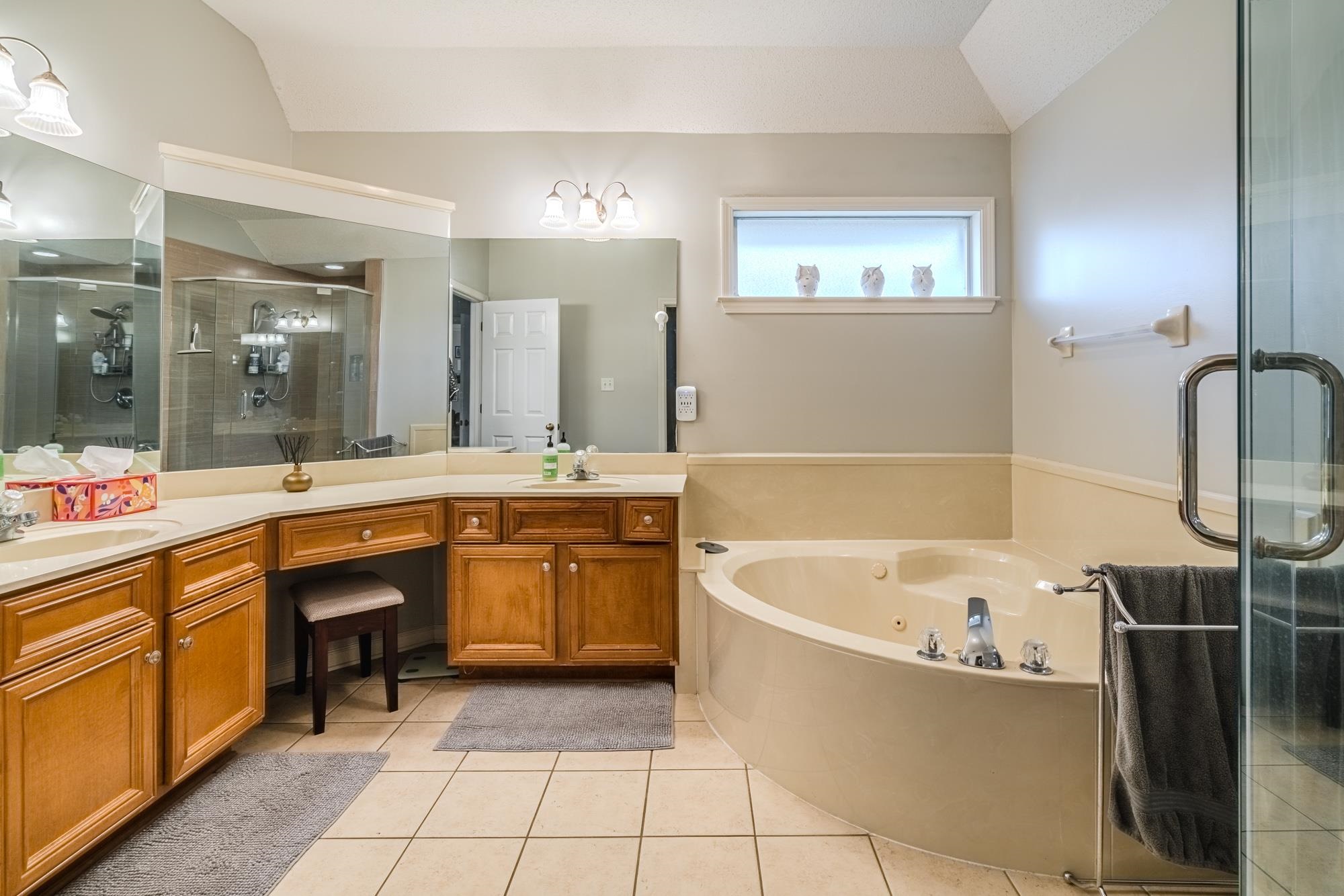 5026 FRENCH BROAD LN