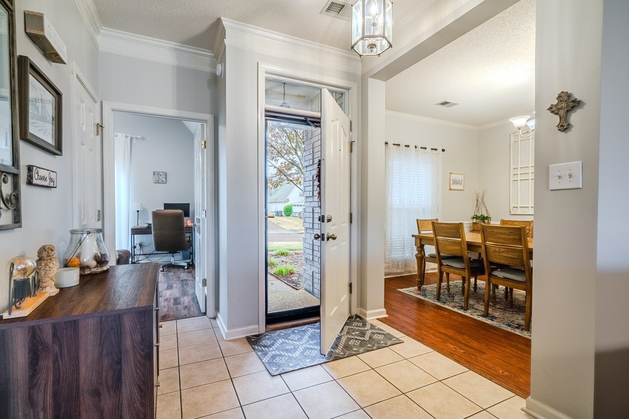 5026 FRENCH BROAD LN