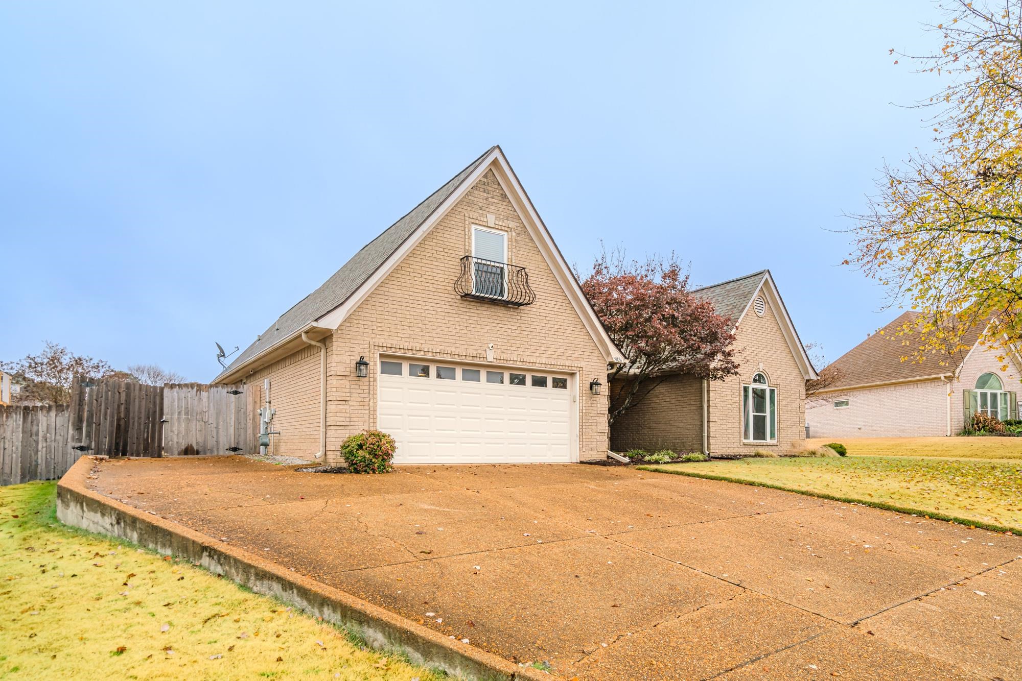 5026 FRENCH BROAD LN