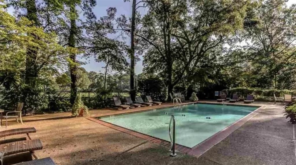 585 S GREER ST Unit: 403