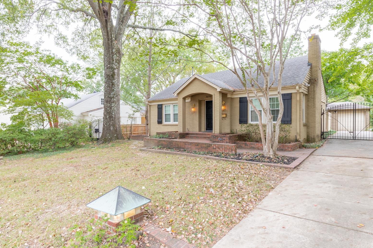 3696 HIGHLAND PARK PL