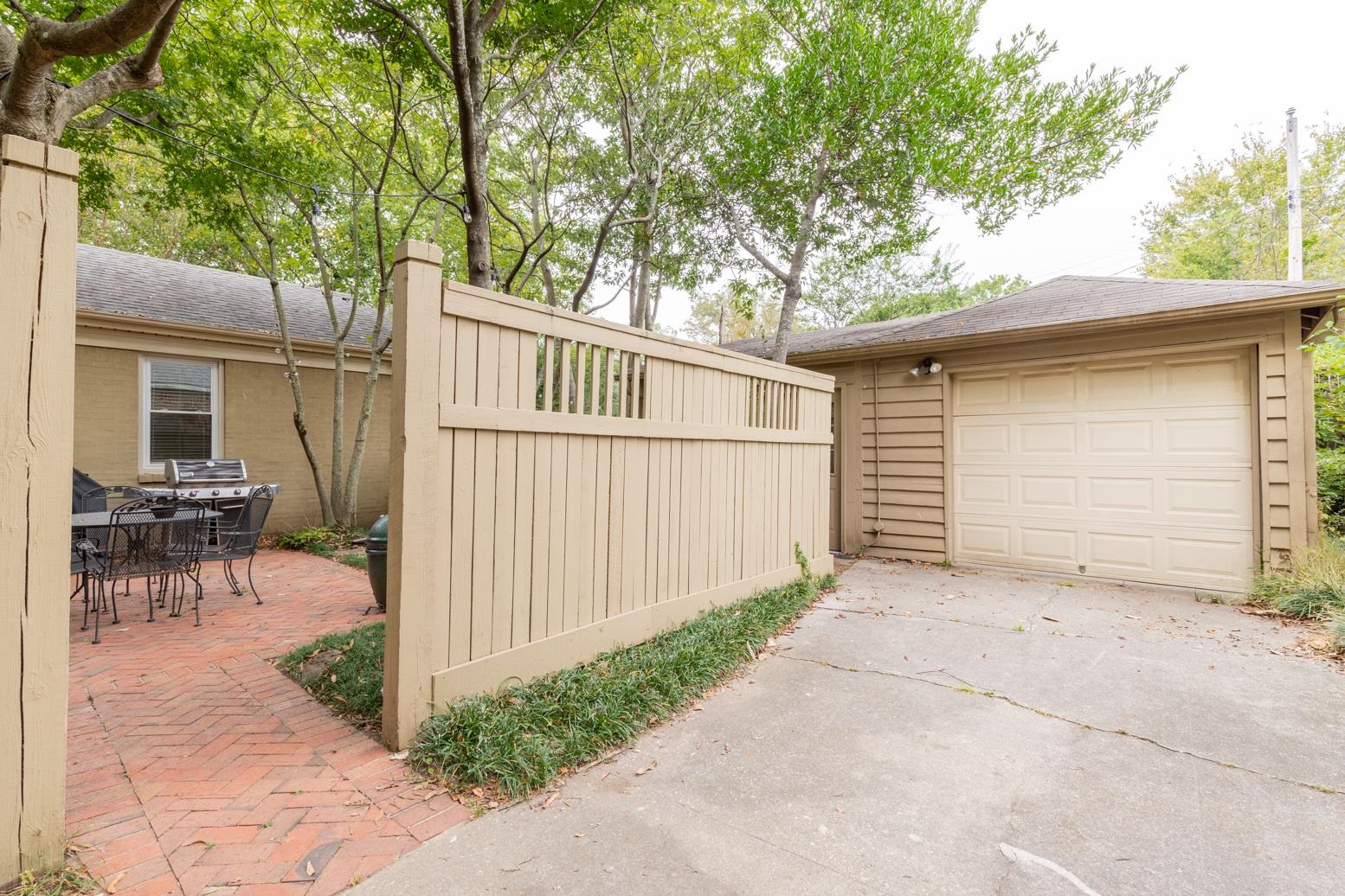 3696 HIGHLAND PARK PL