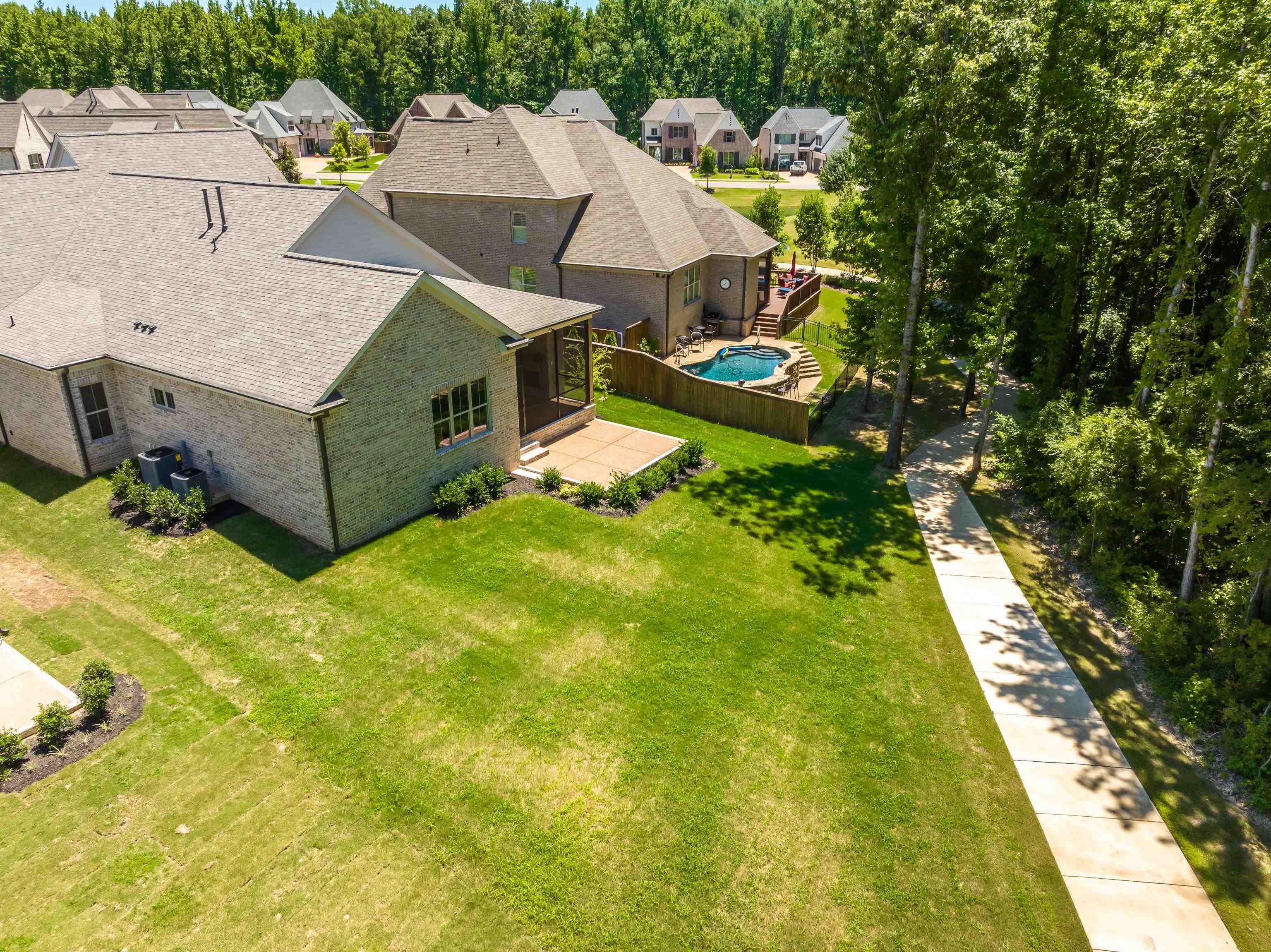 45 MAGNOLIA RIDGE DR