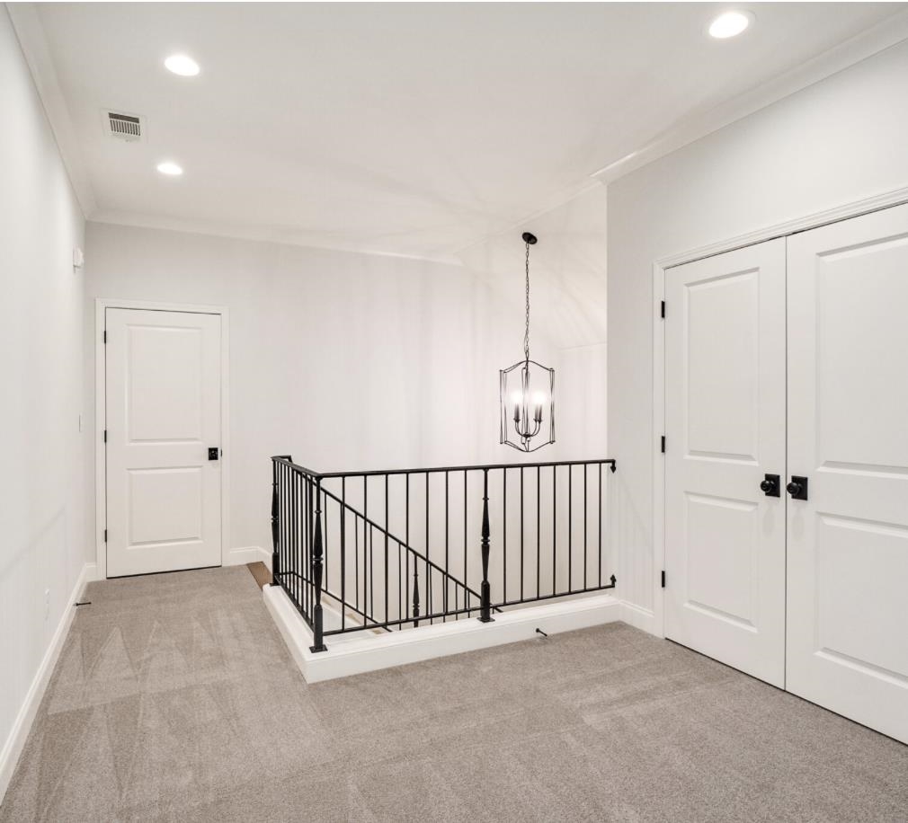 45 MAGNOLIA RIDGE DR