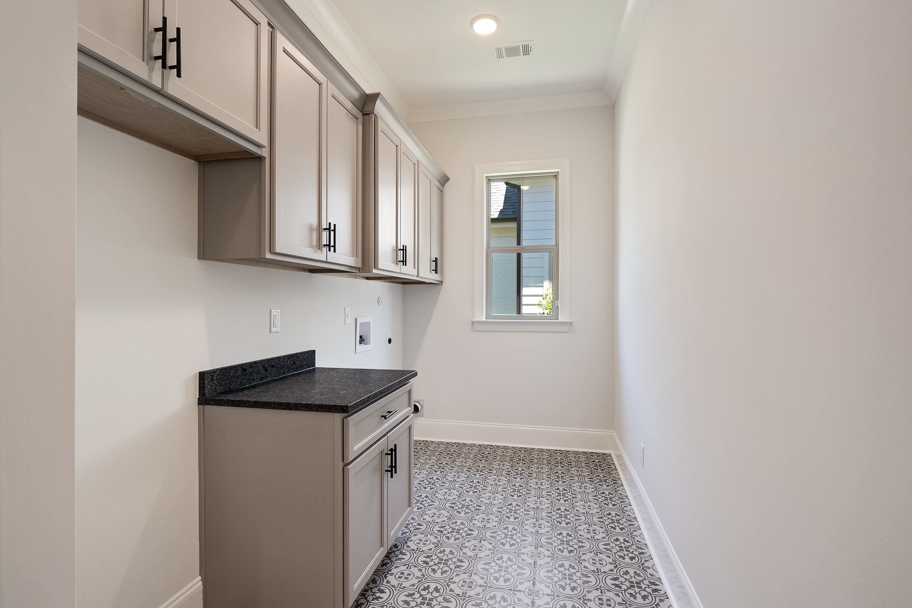 45 MAGNOLIA RIDGE DR