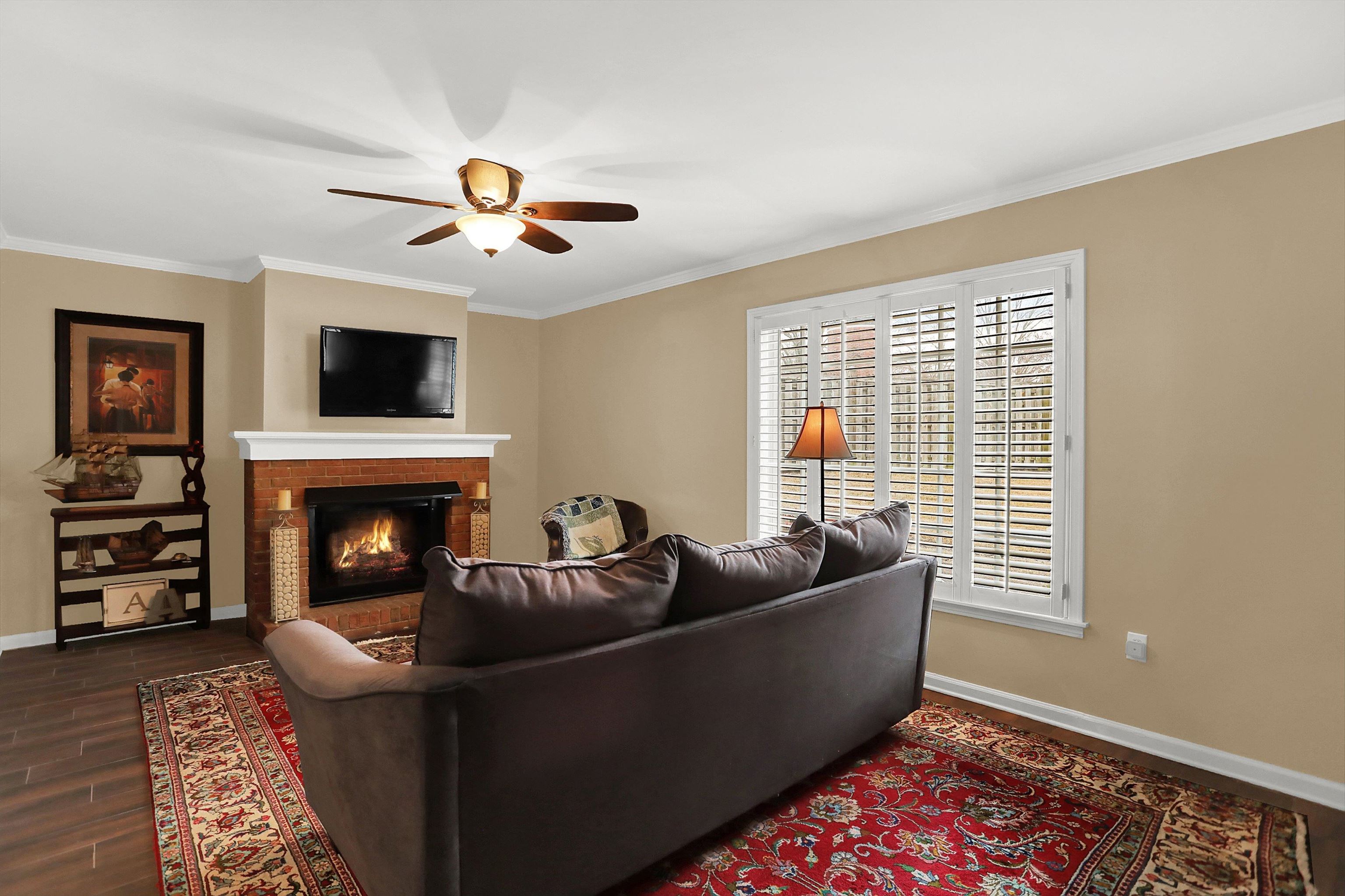 6971 FORDS STATION DR