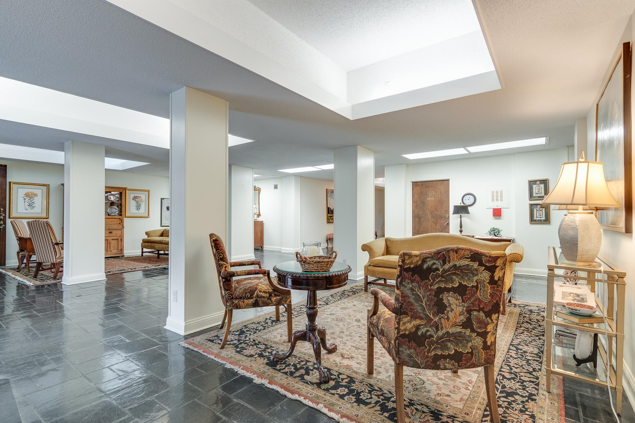 232 S HIGHLAND ST Unit: 908