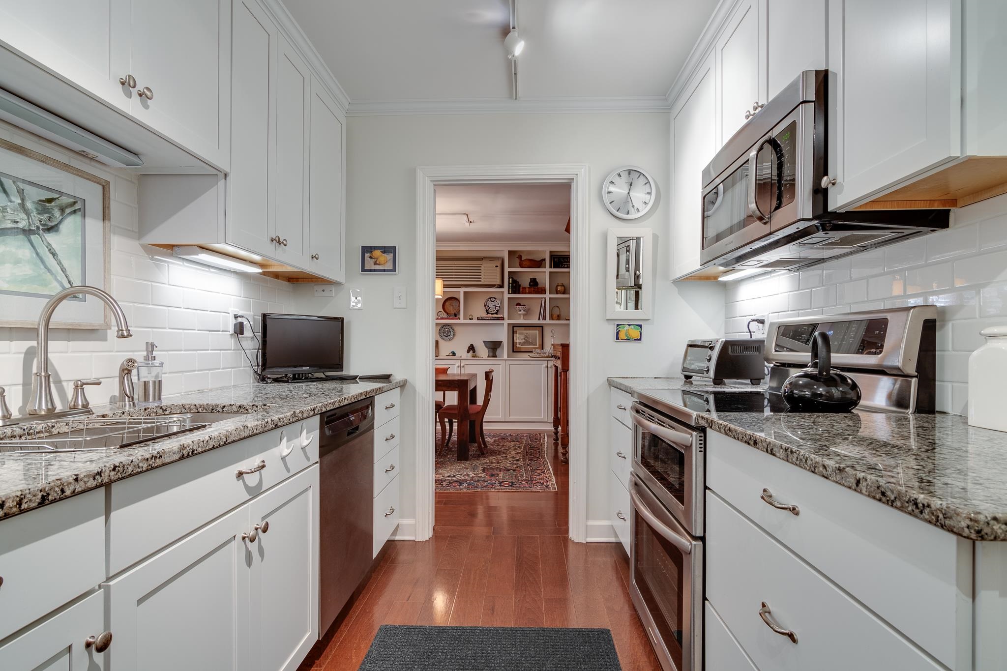 232 S HIGHLAND ST Unit: 908
