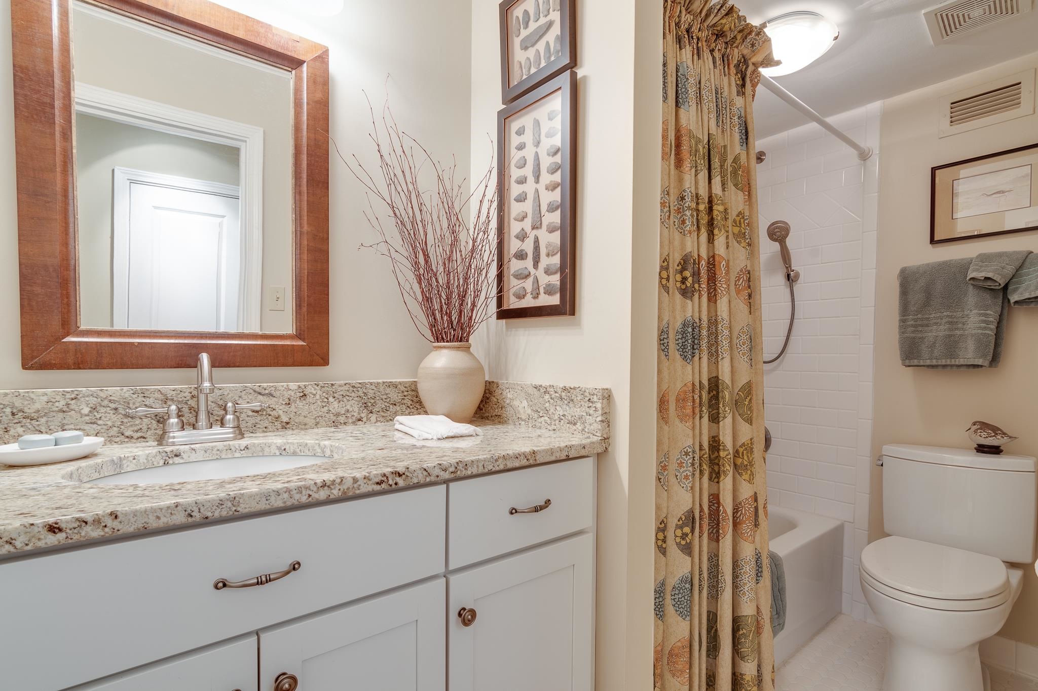 232 S HIGHLAND ST Unit: 908