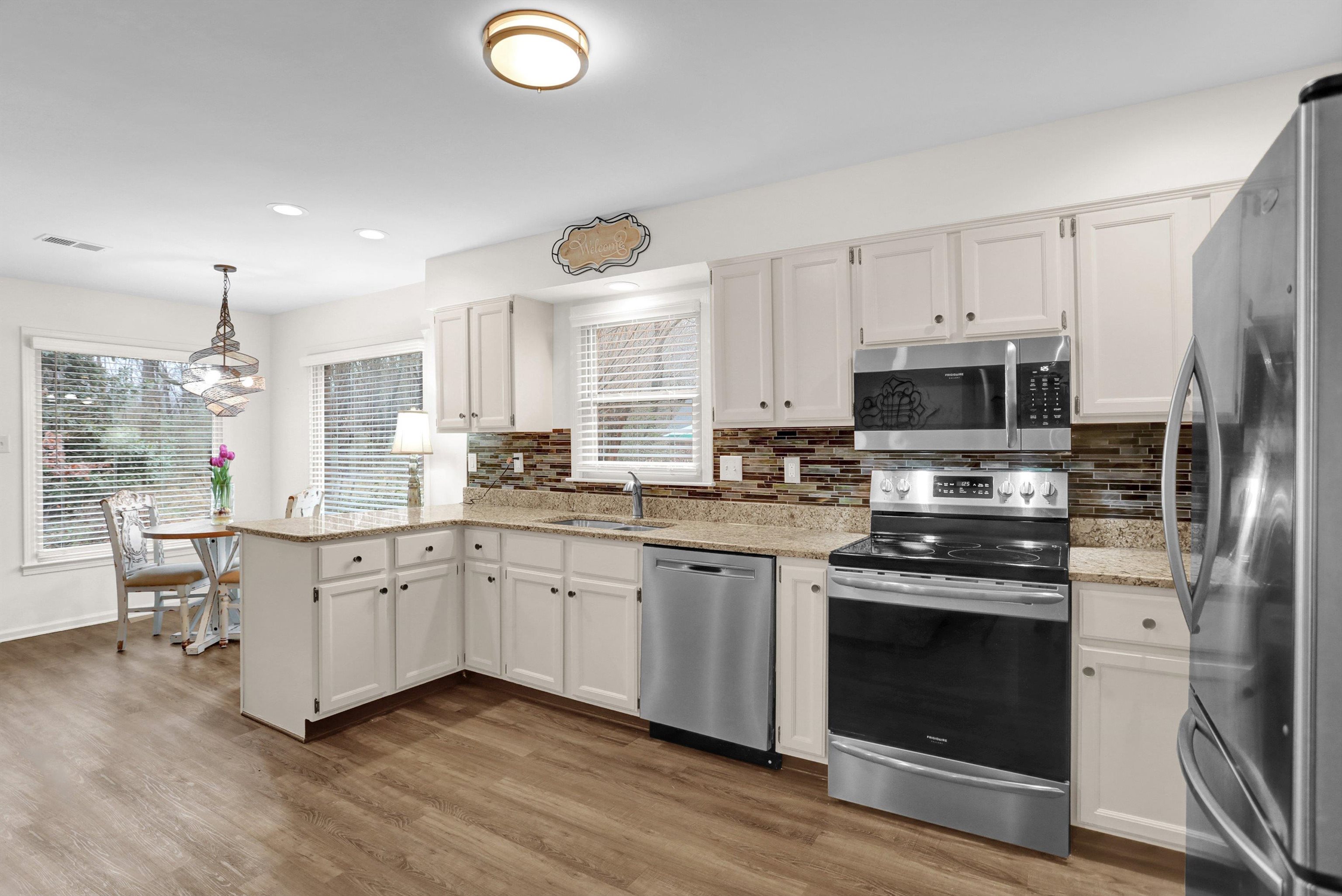 8560 W PARK TRAIL DR Unit: 8560