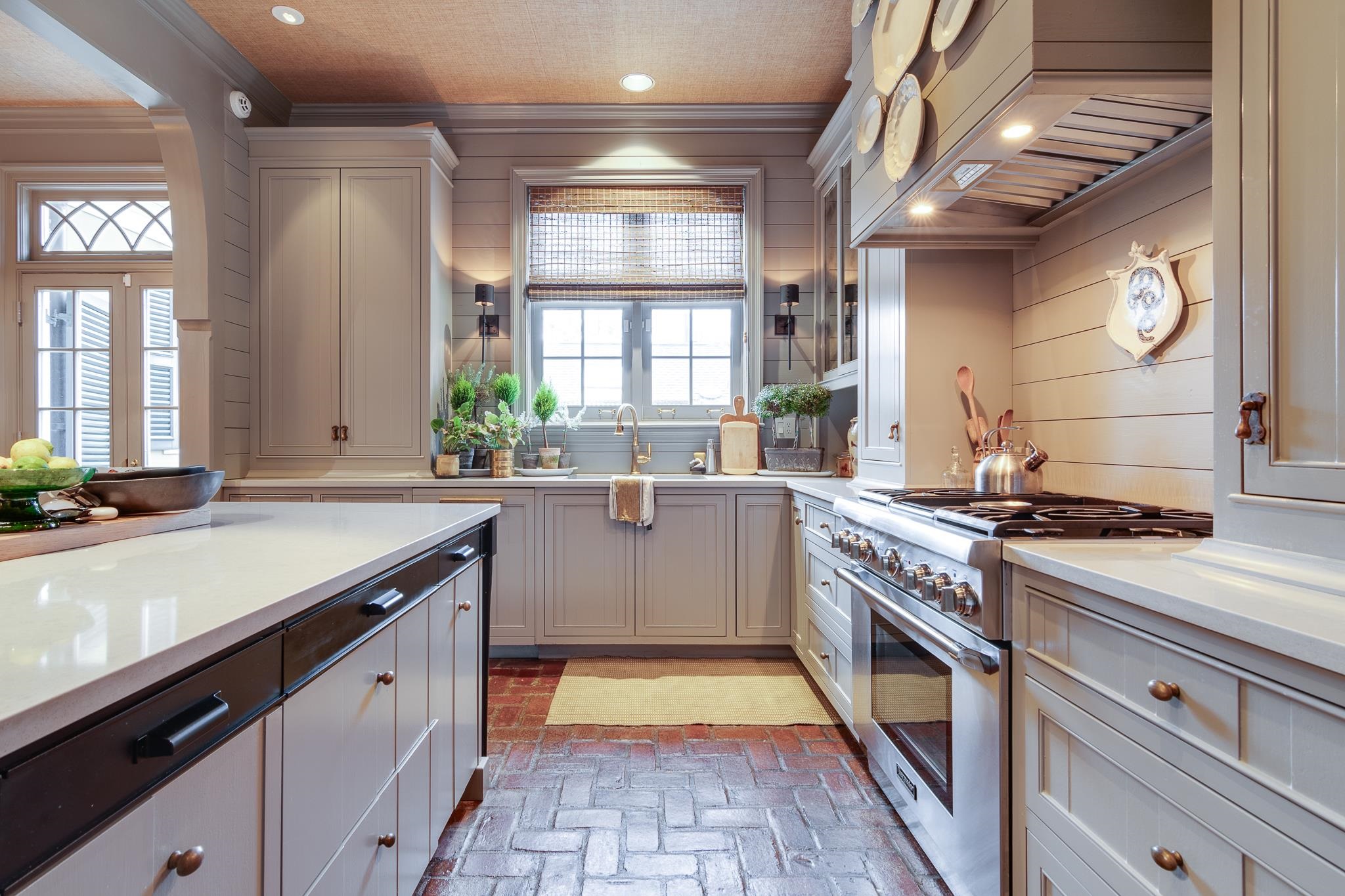 5842 GARDEN RIVER CV