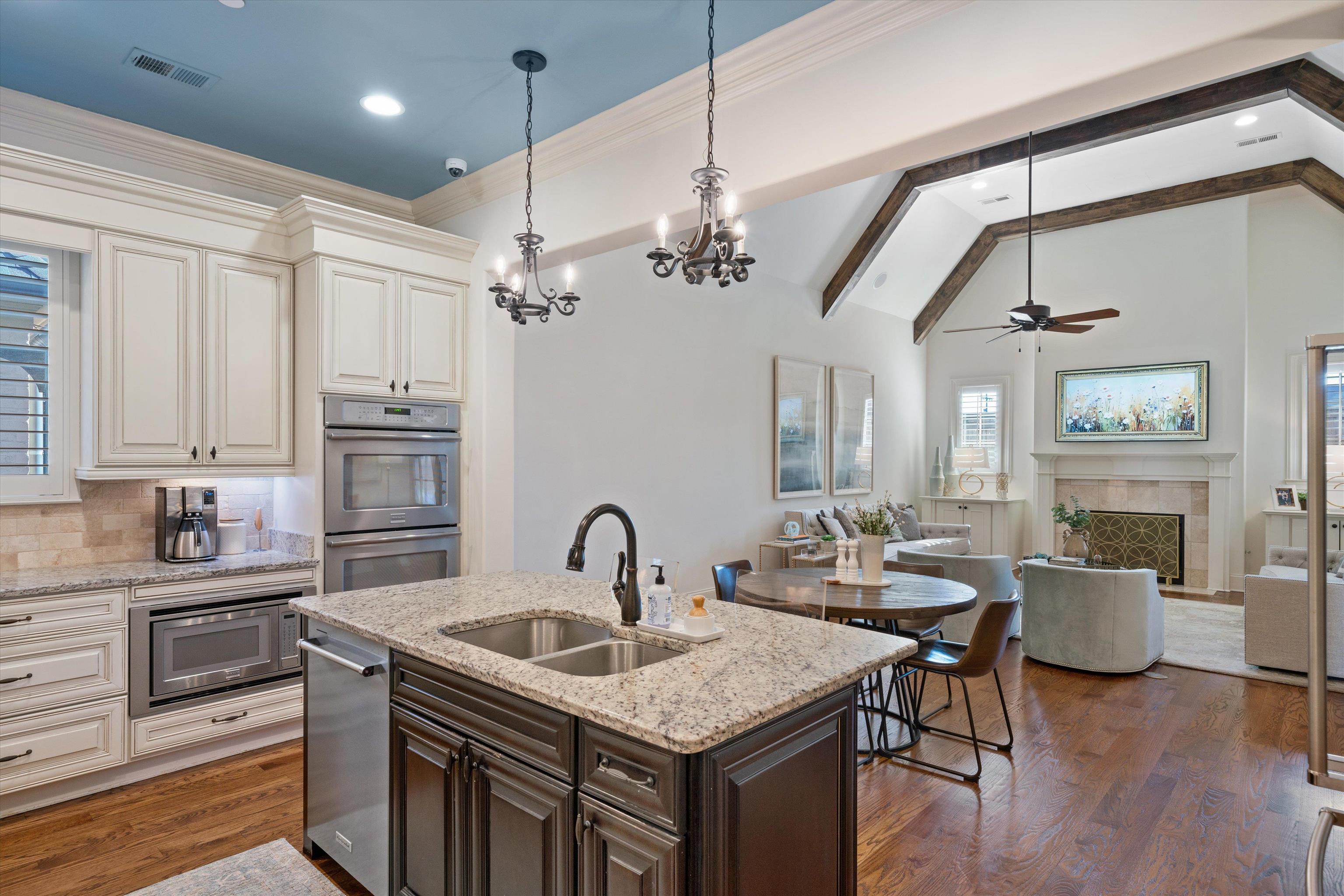 4751 COLONIAL GREEN PL