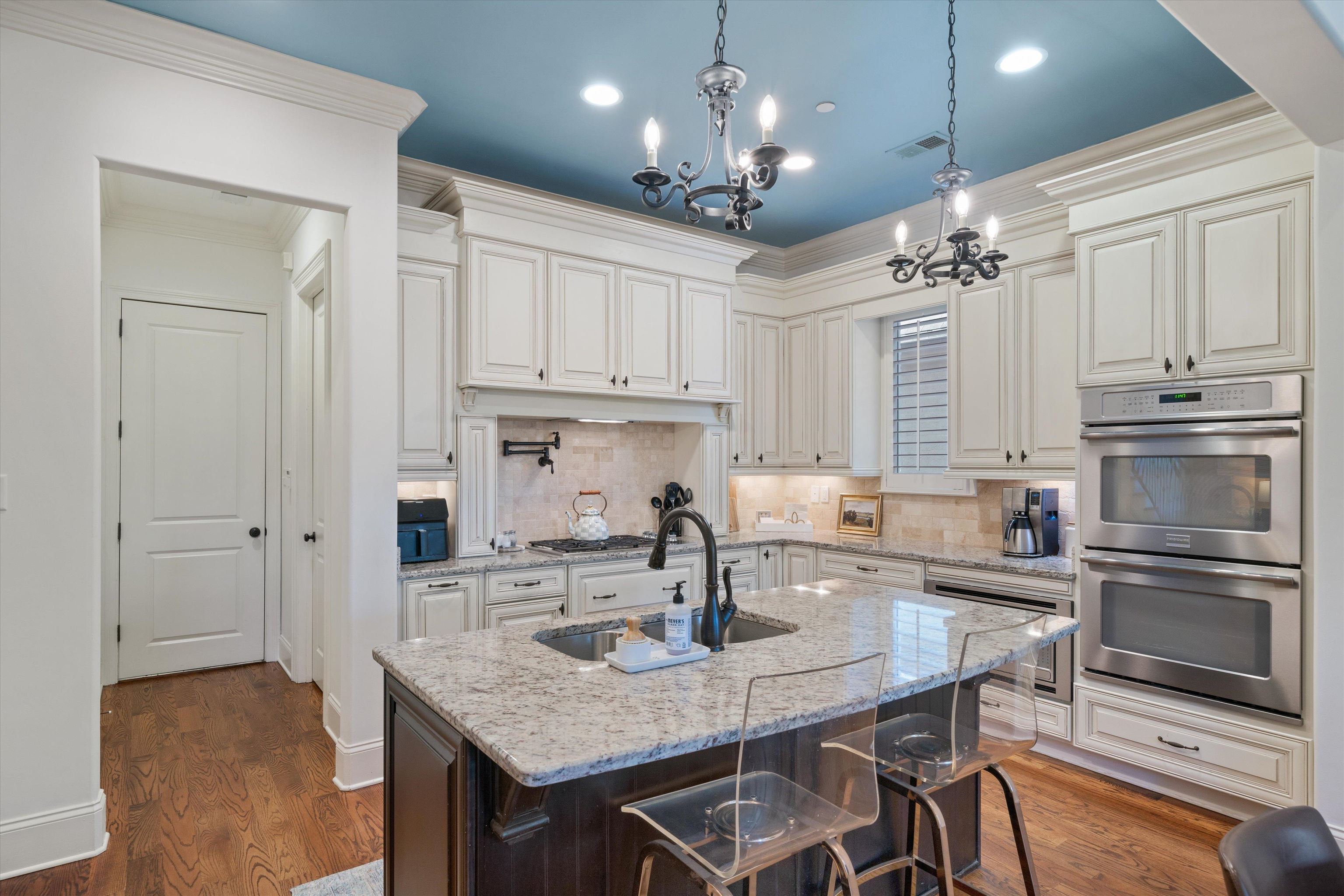 4751 COLONIAL GREEN PL