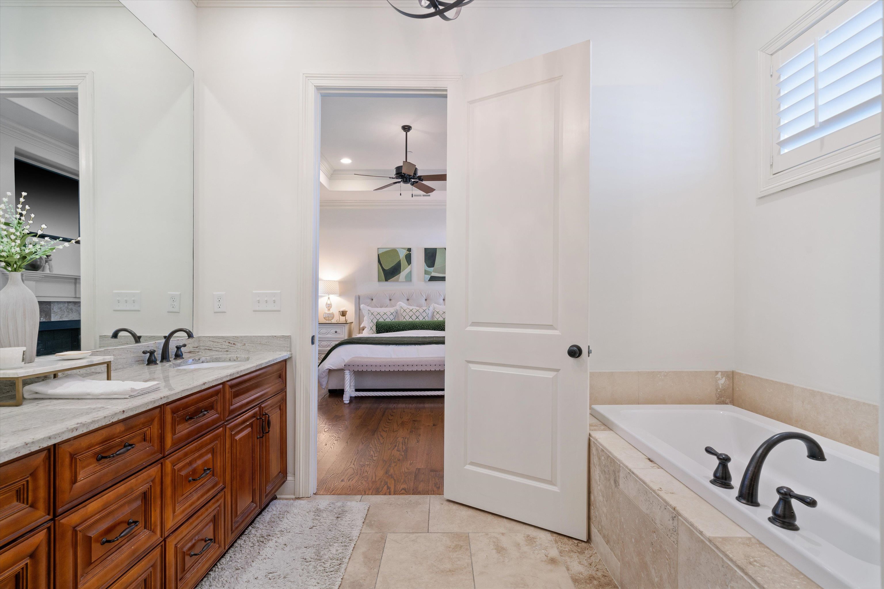 4751 COLONIAL GREEN PL