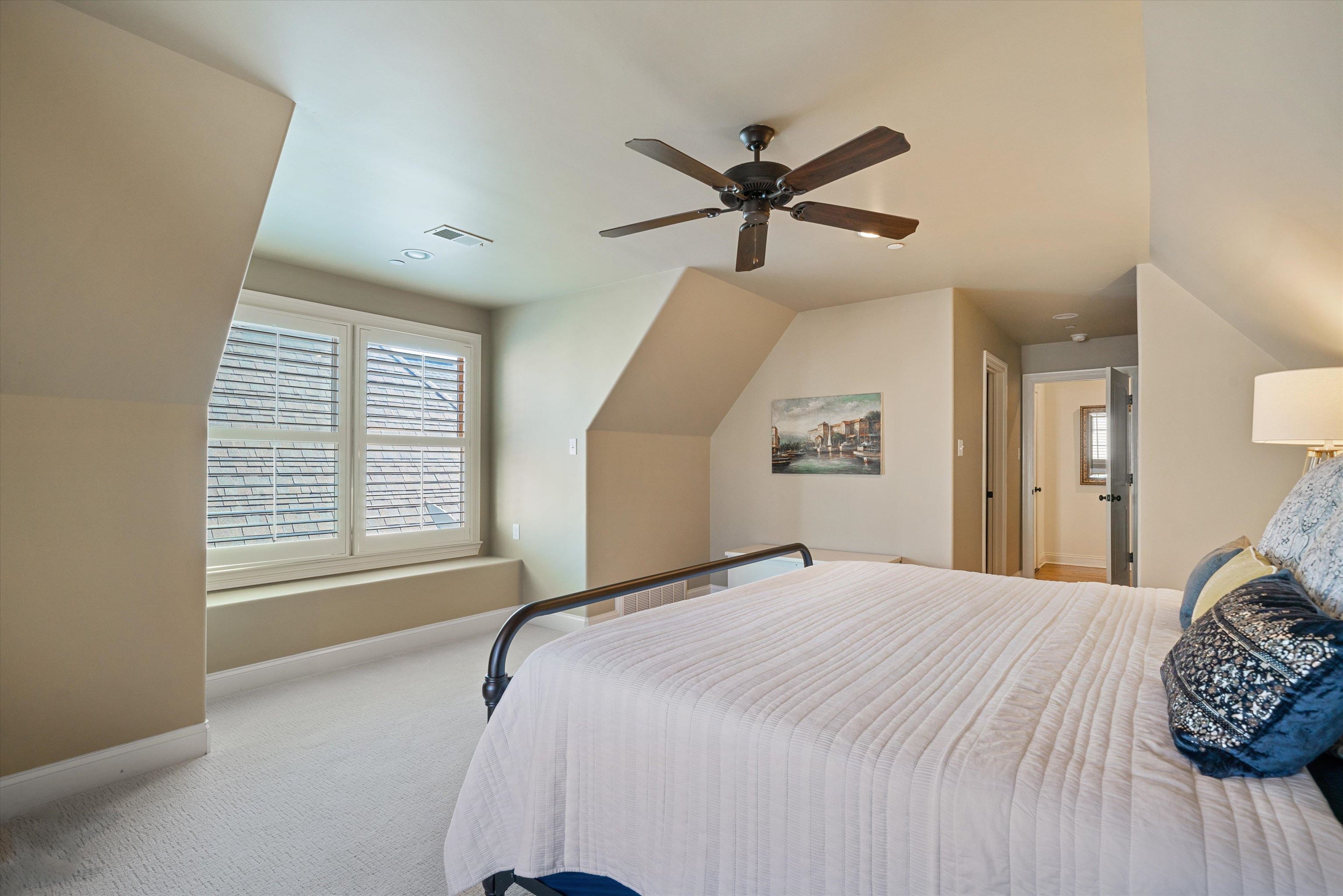 4751 COLONIAL GREEN PL