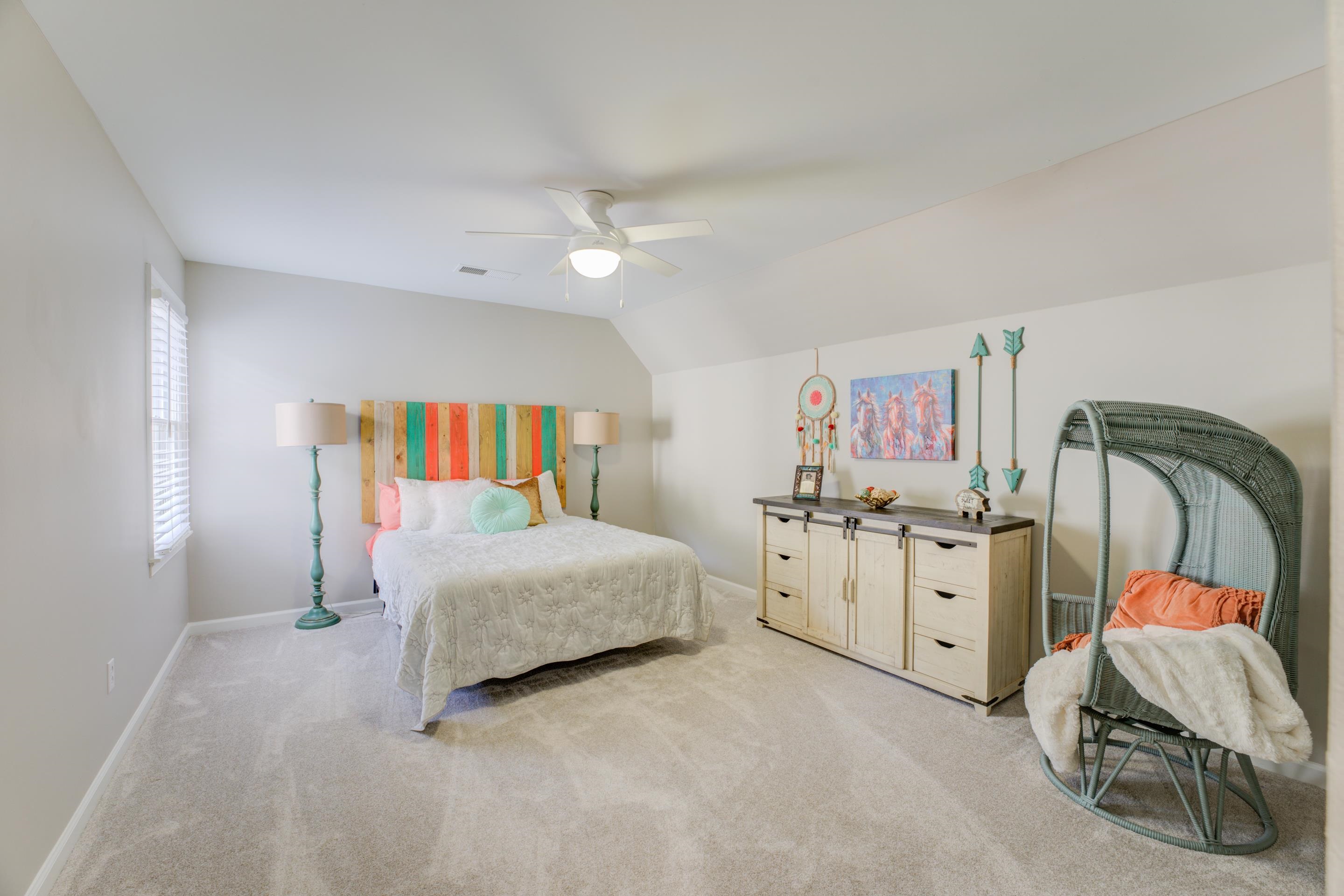 2165 LATTING HILLS CV