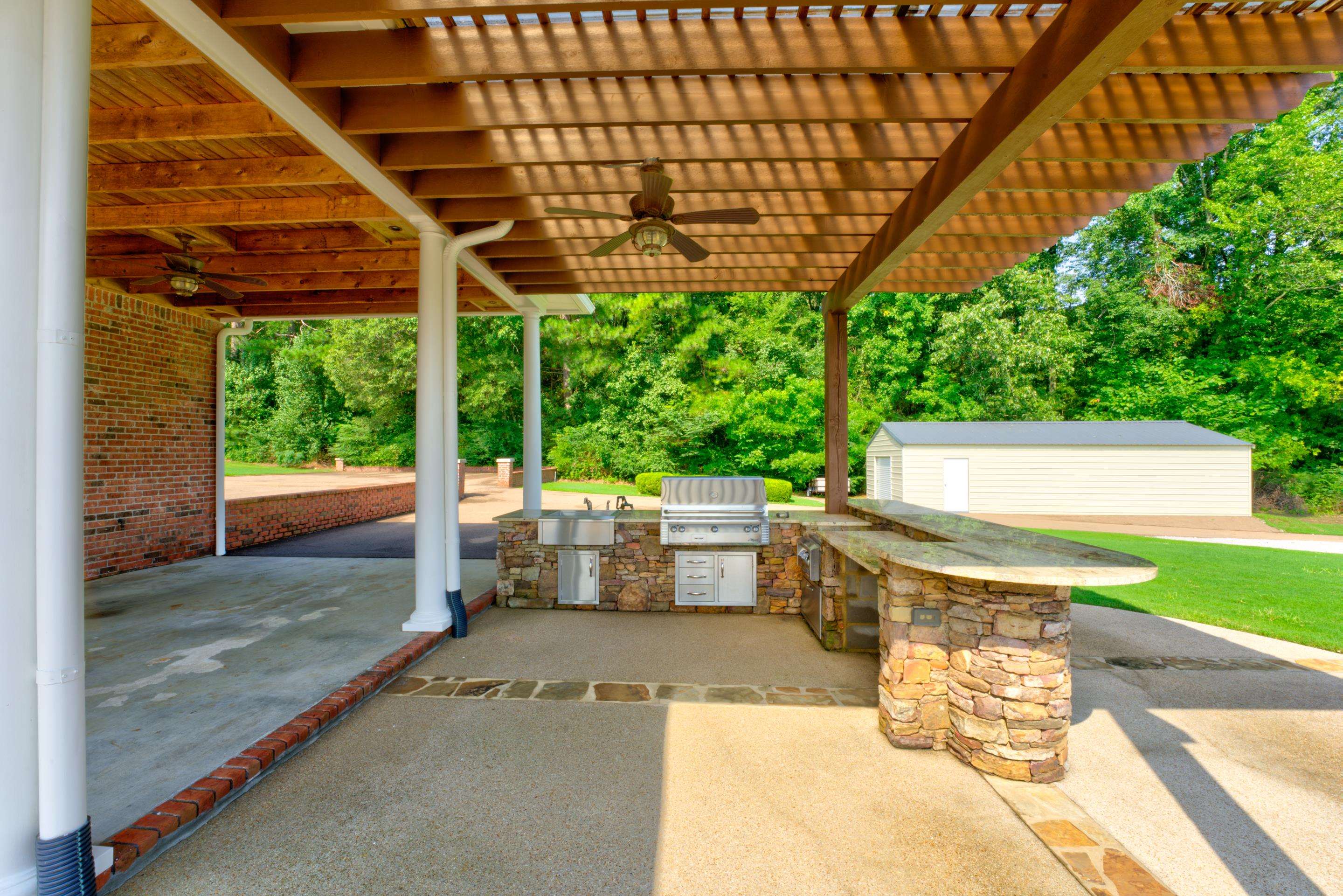 2165 LATTING HILLS CV