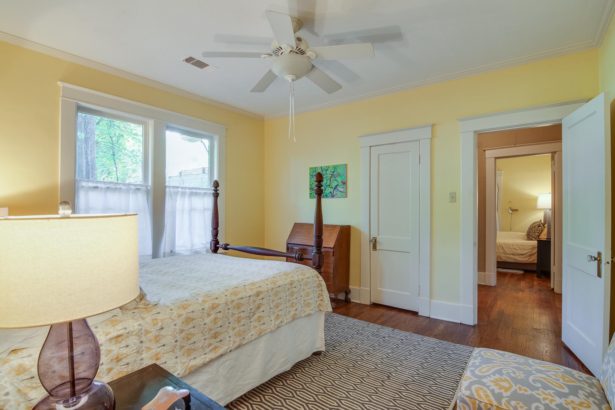 1766 EASTMORELAND AVE