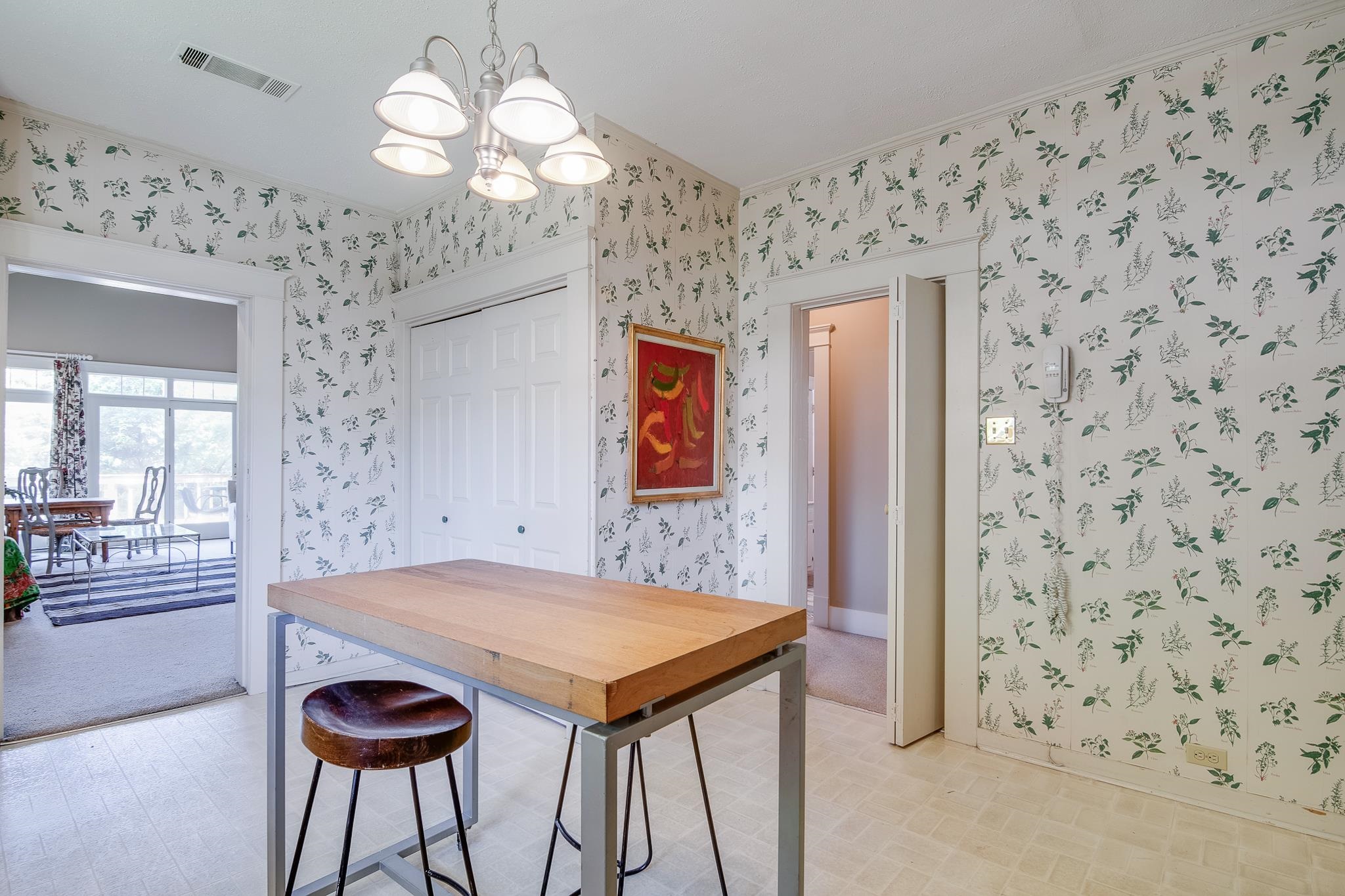 1766 EASTMORELAND AVE