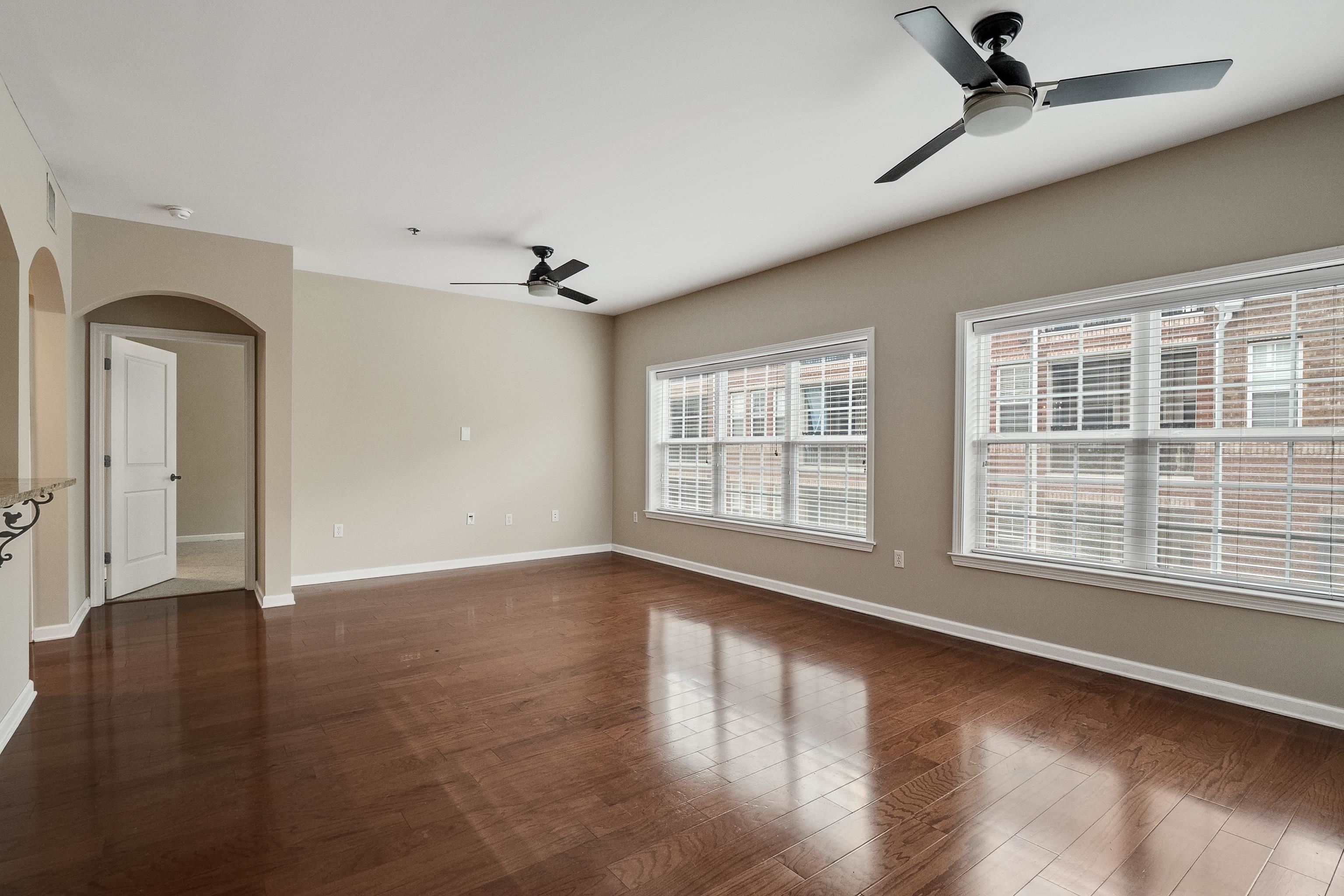 665 TENNESSEE ST Unit: 305