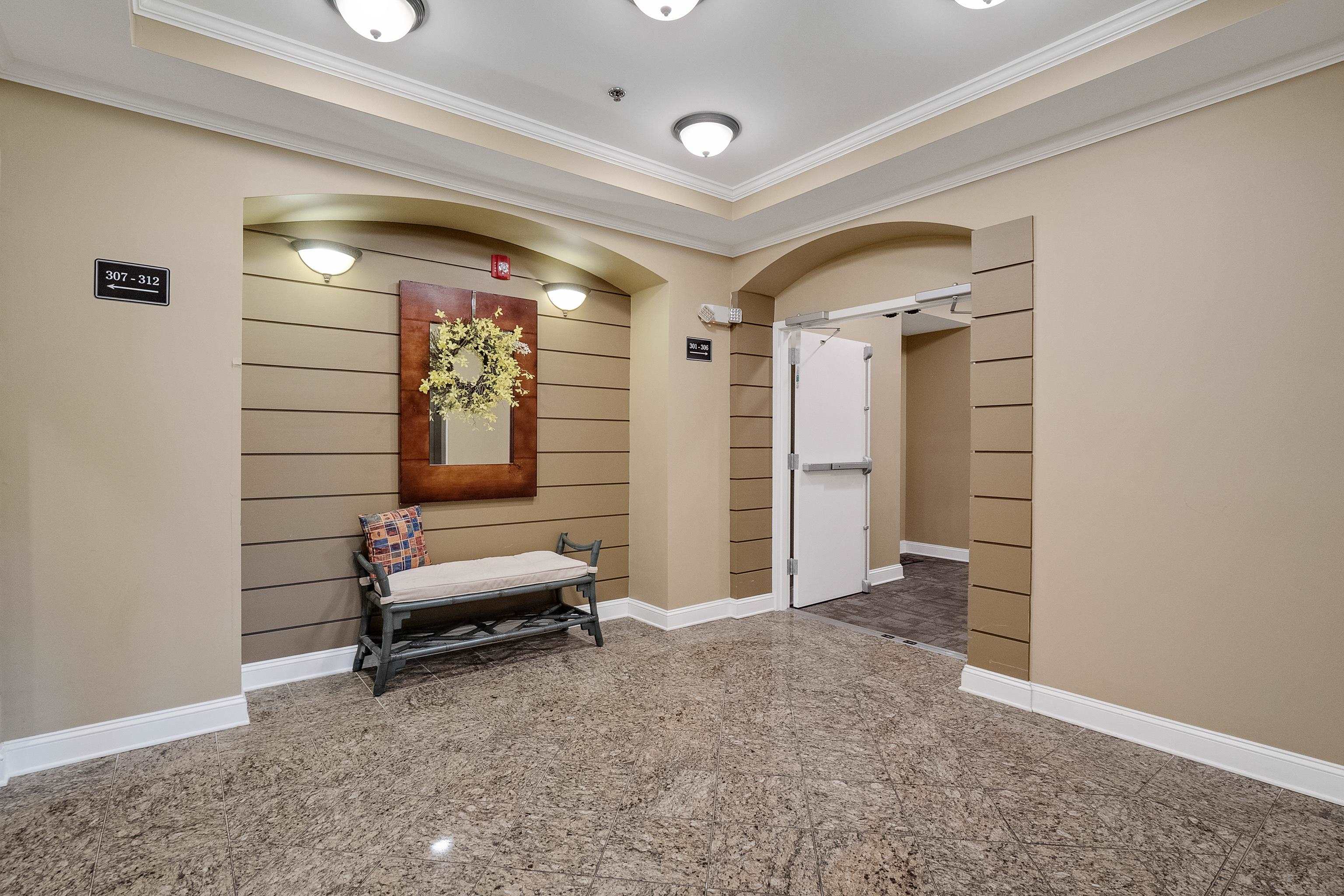 665 TENNESSEE ST Unit: 305