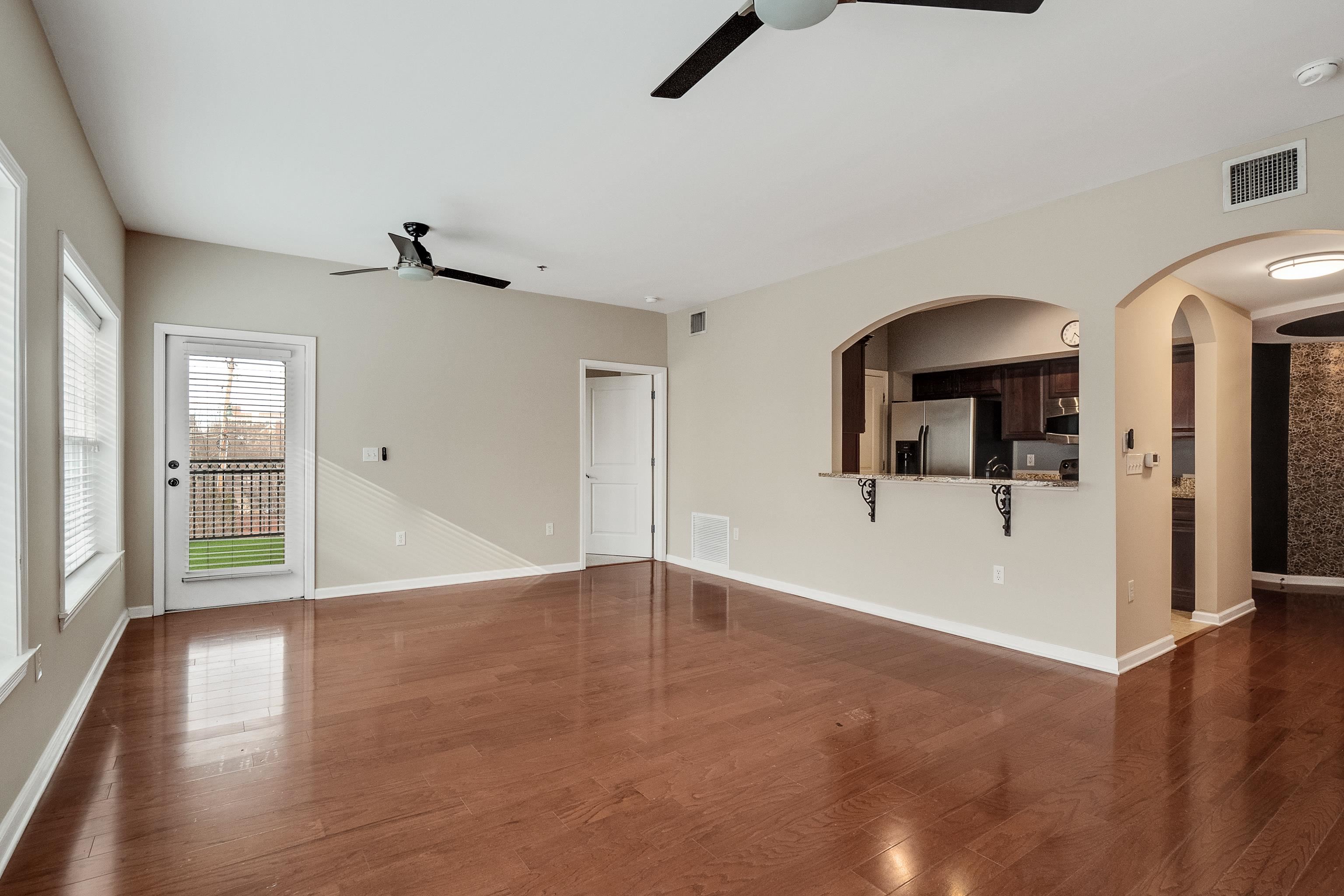 665 TENNESSEE ST Unit: 305