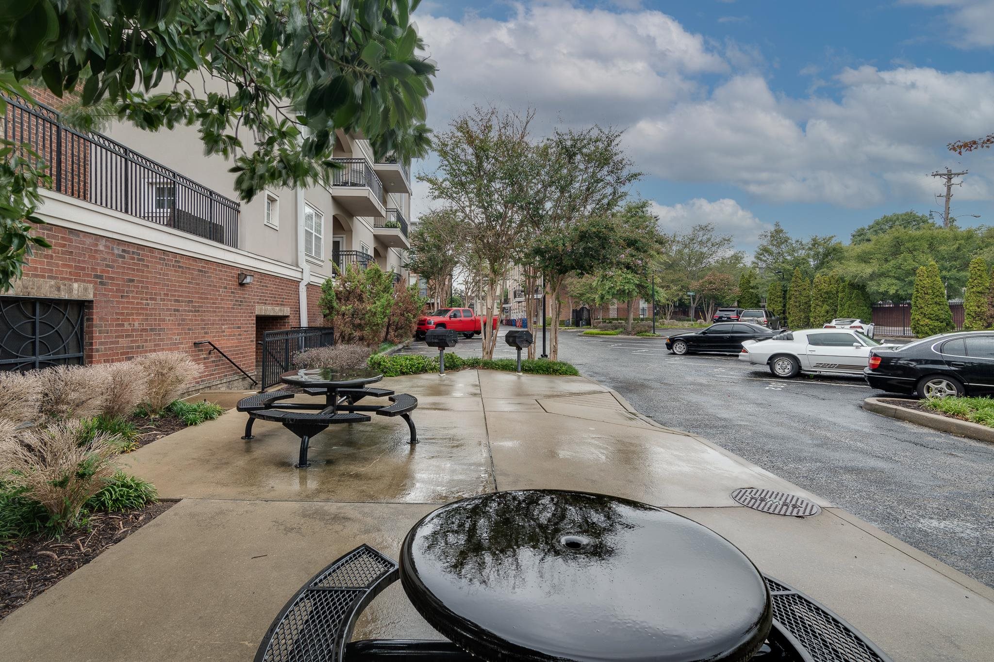 665 TENNESSEE ST Unit: 206