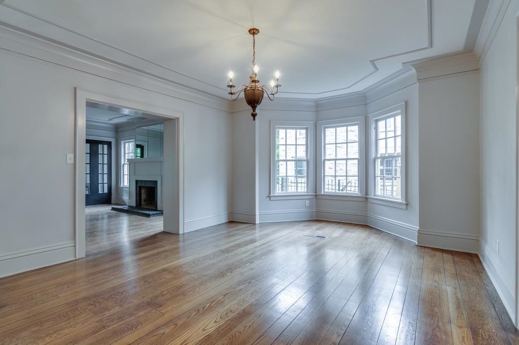 2745 CENTRAL AVE Unit: 1