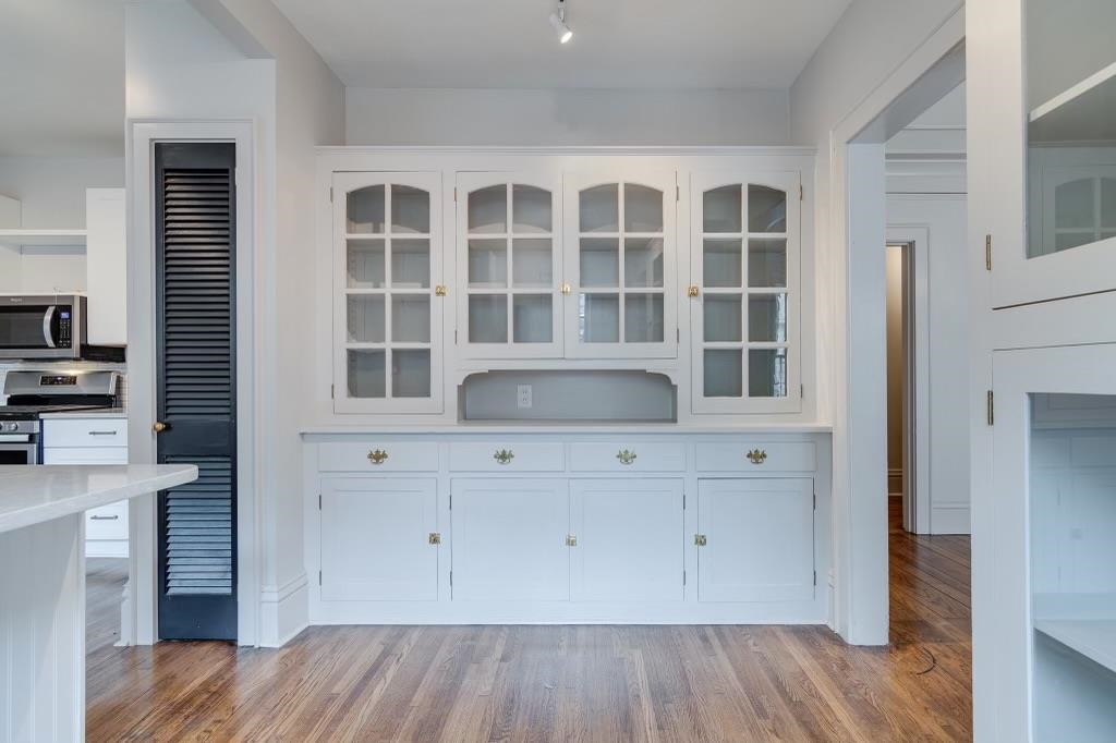 2745 CENTRAL AVE Unit: 1