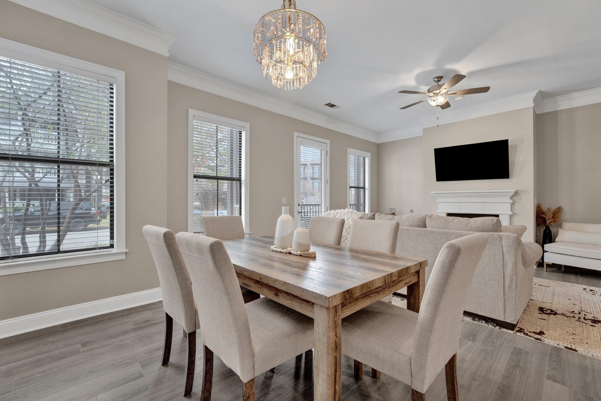 680 HARBOR BEND DR Unit: 107