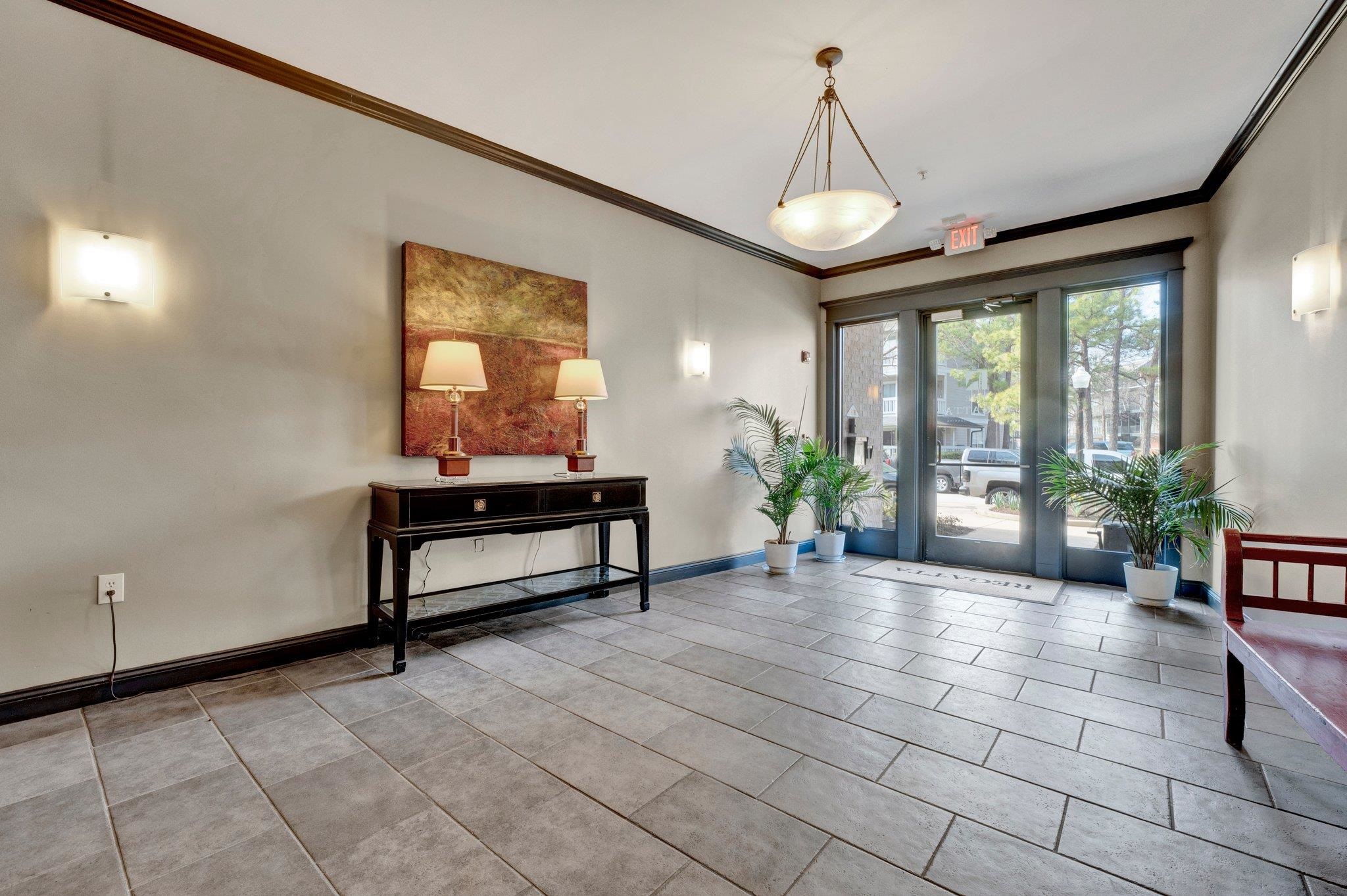 680 HARBOR BEND DR Unit: 107