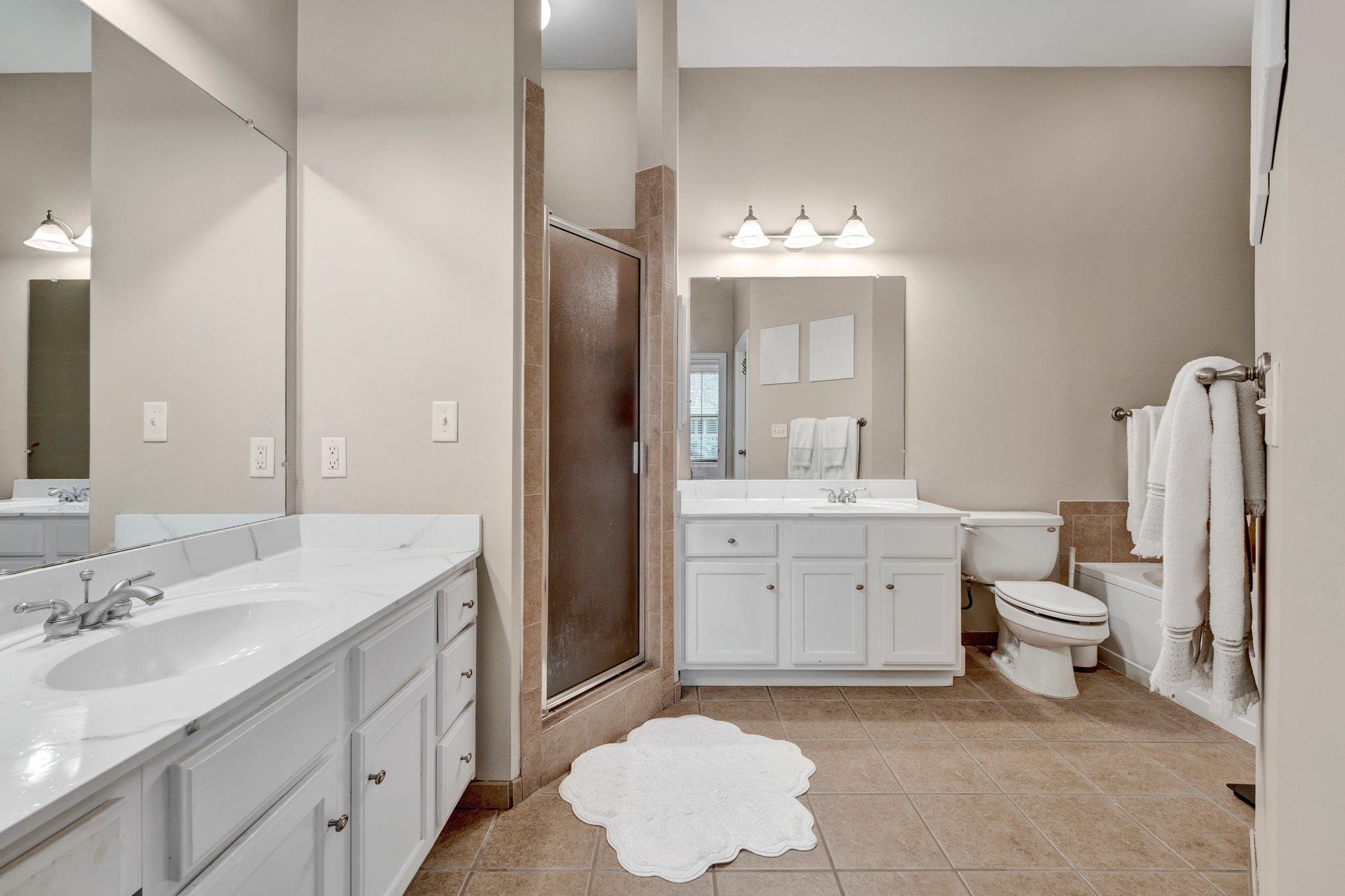 680 HARBOR BEND DR Unit: 107