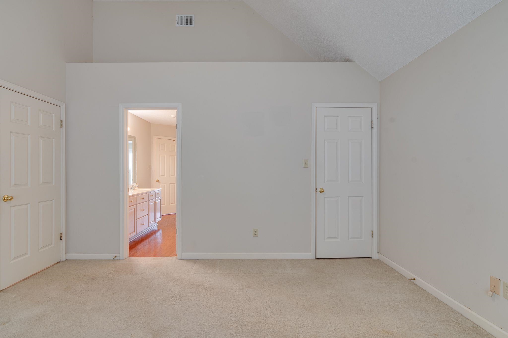 1891 W PHEASANT ACRES LN