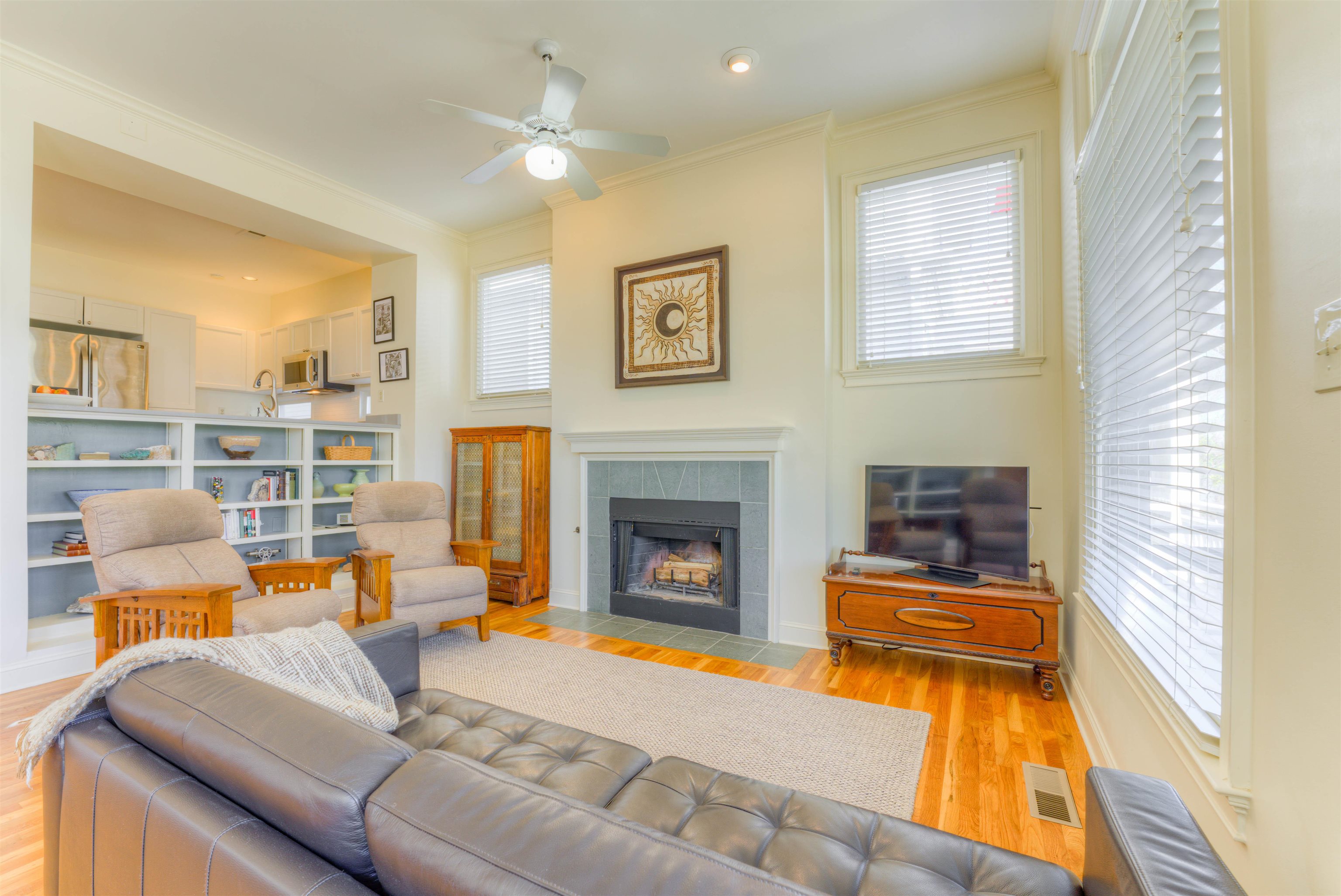 844 HARBOR ISLE CIR E