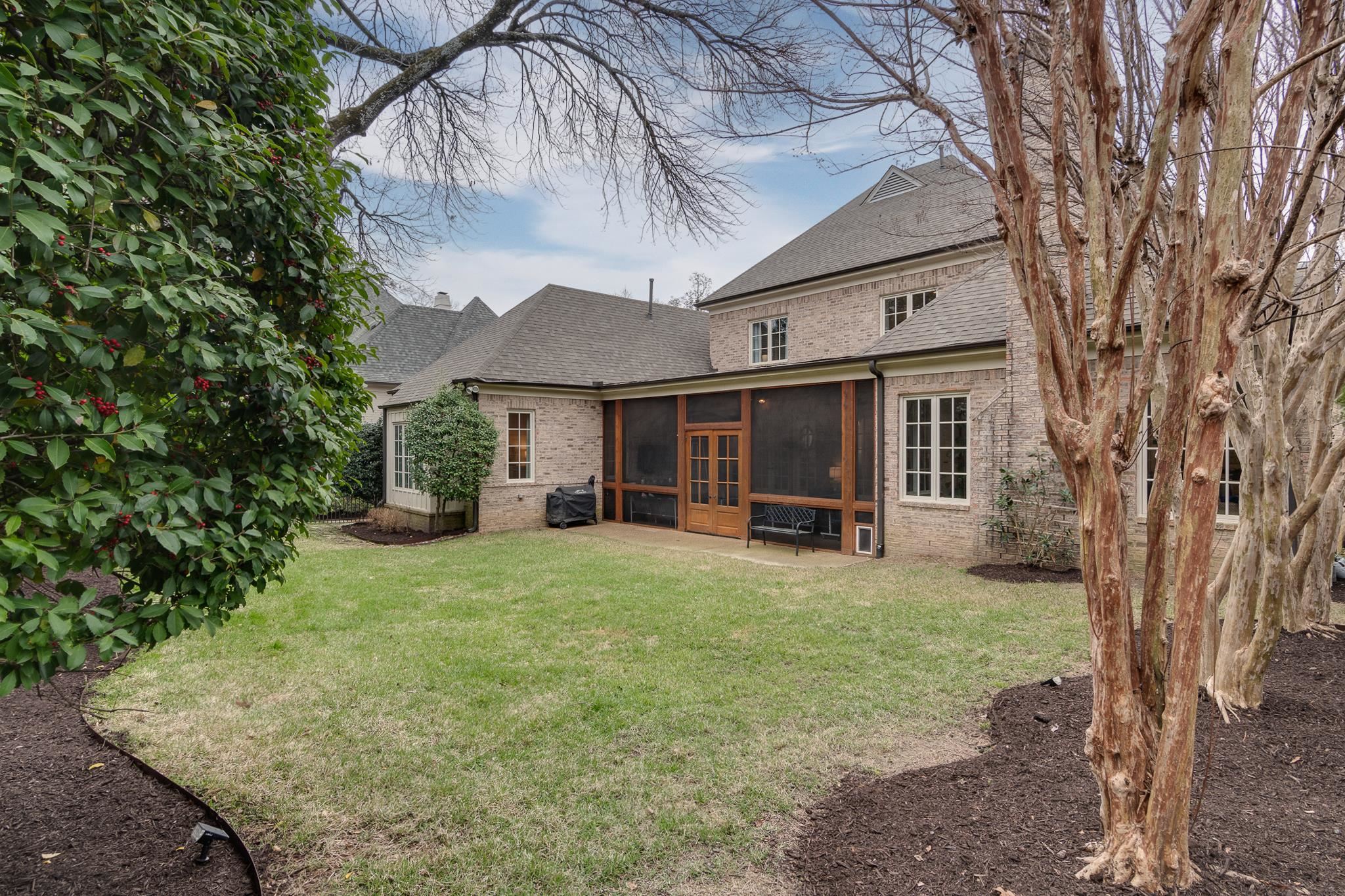 6330 MASSEY WOODS CV