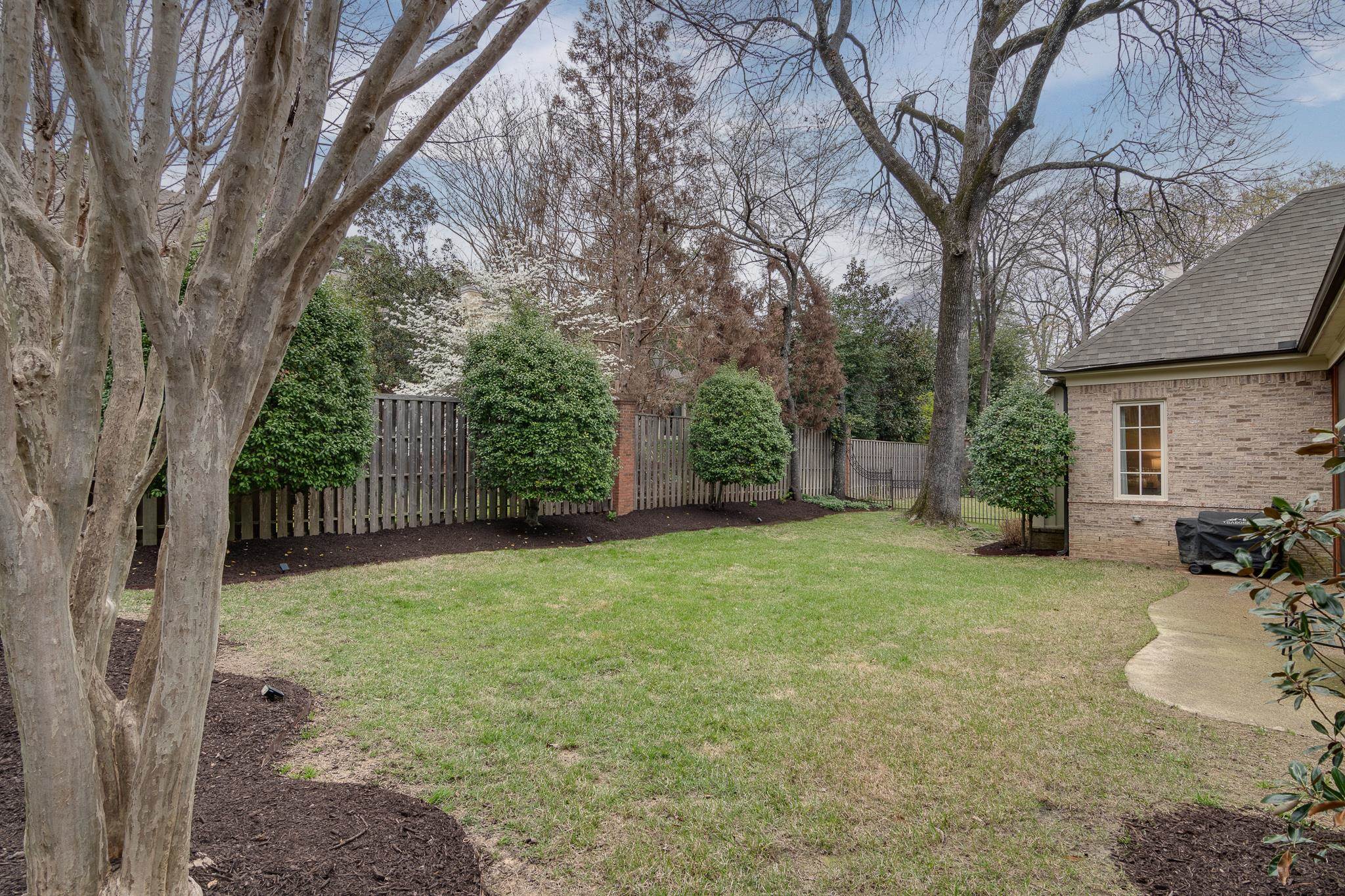 6330 MASSEY WOODS CV