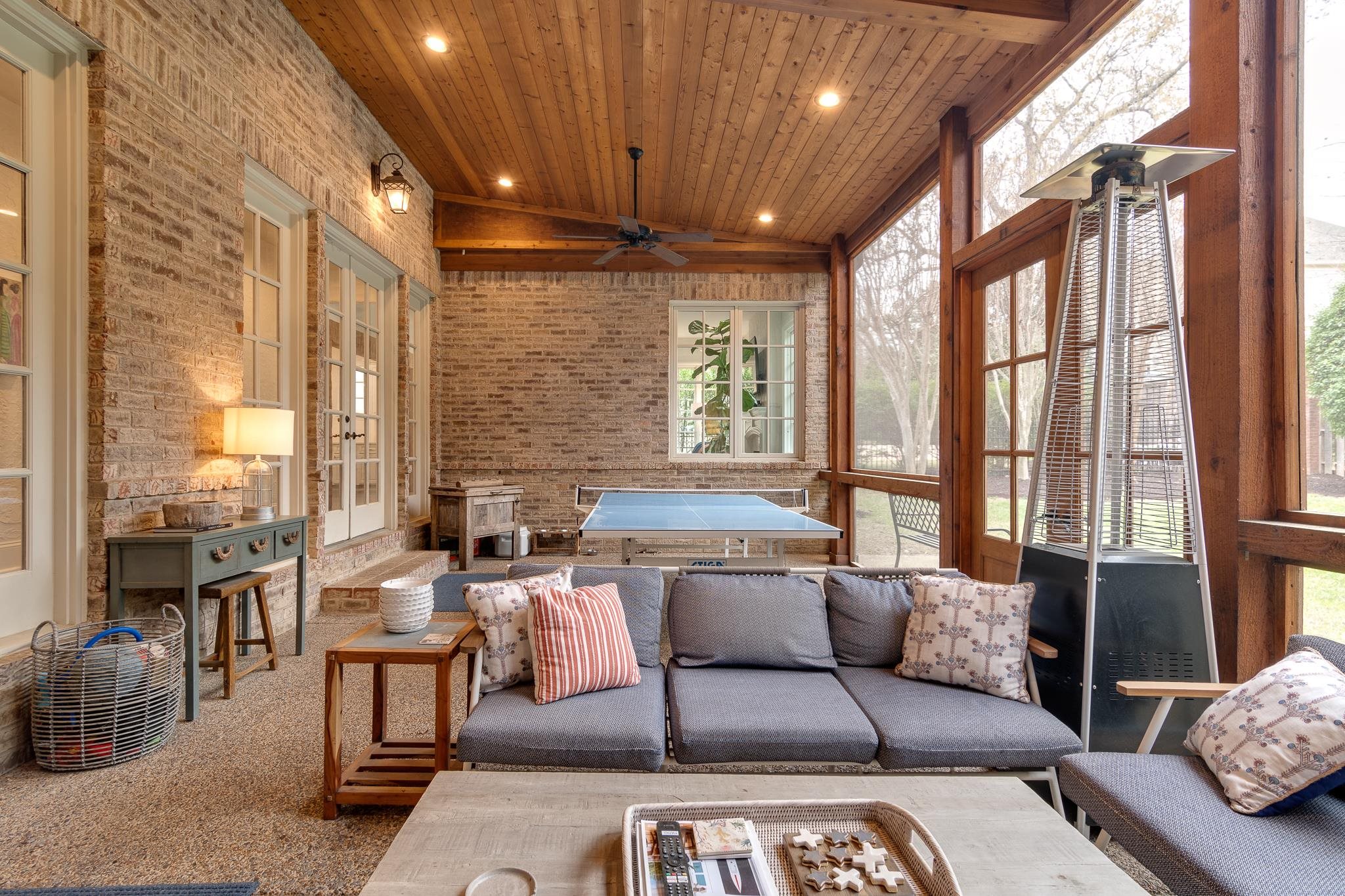 6330 MASSEY WOODS CV