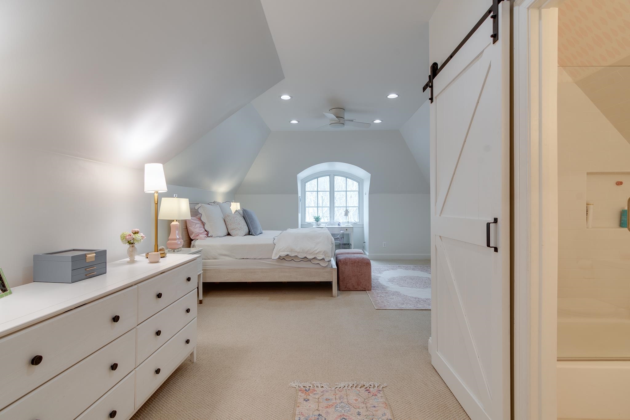 6330 MASSEY WOODS CV