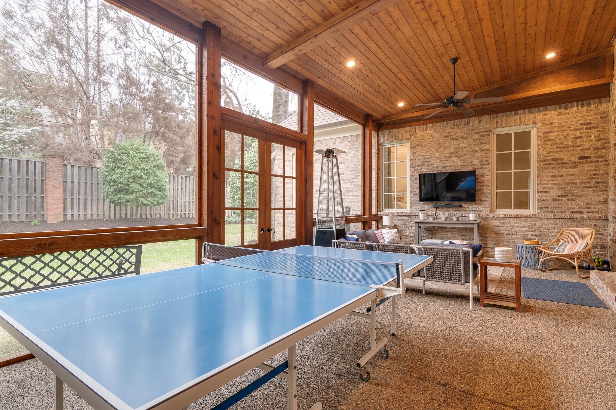 6330 MASSEY WOODS CV