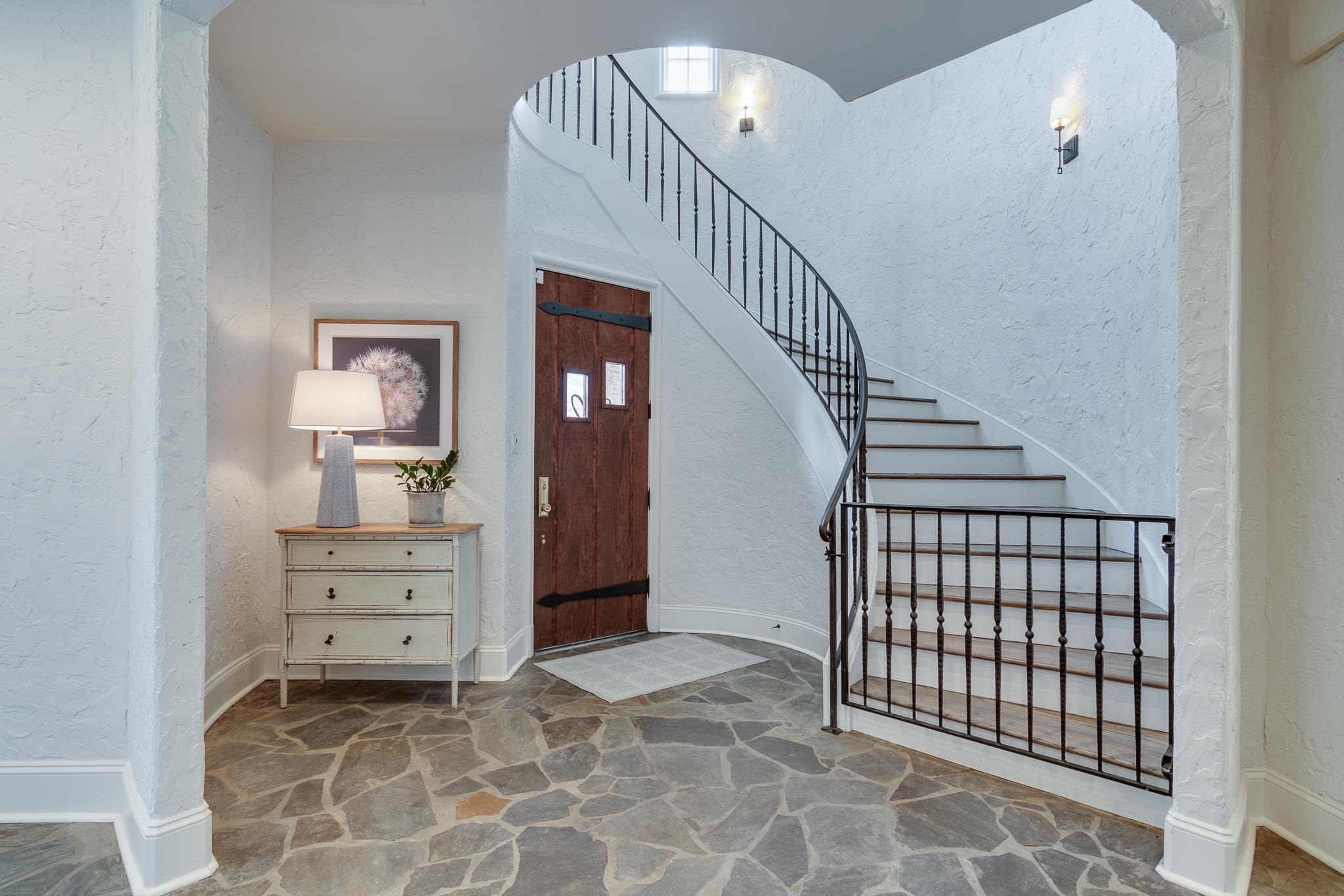 6330 MASSEY WOODS CV