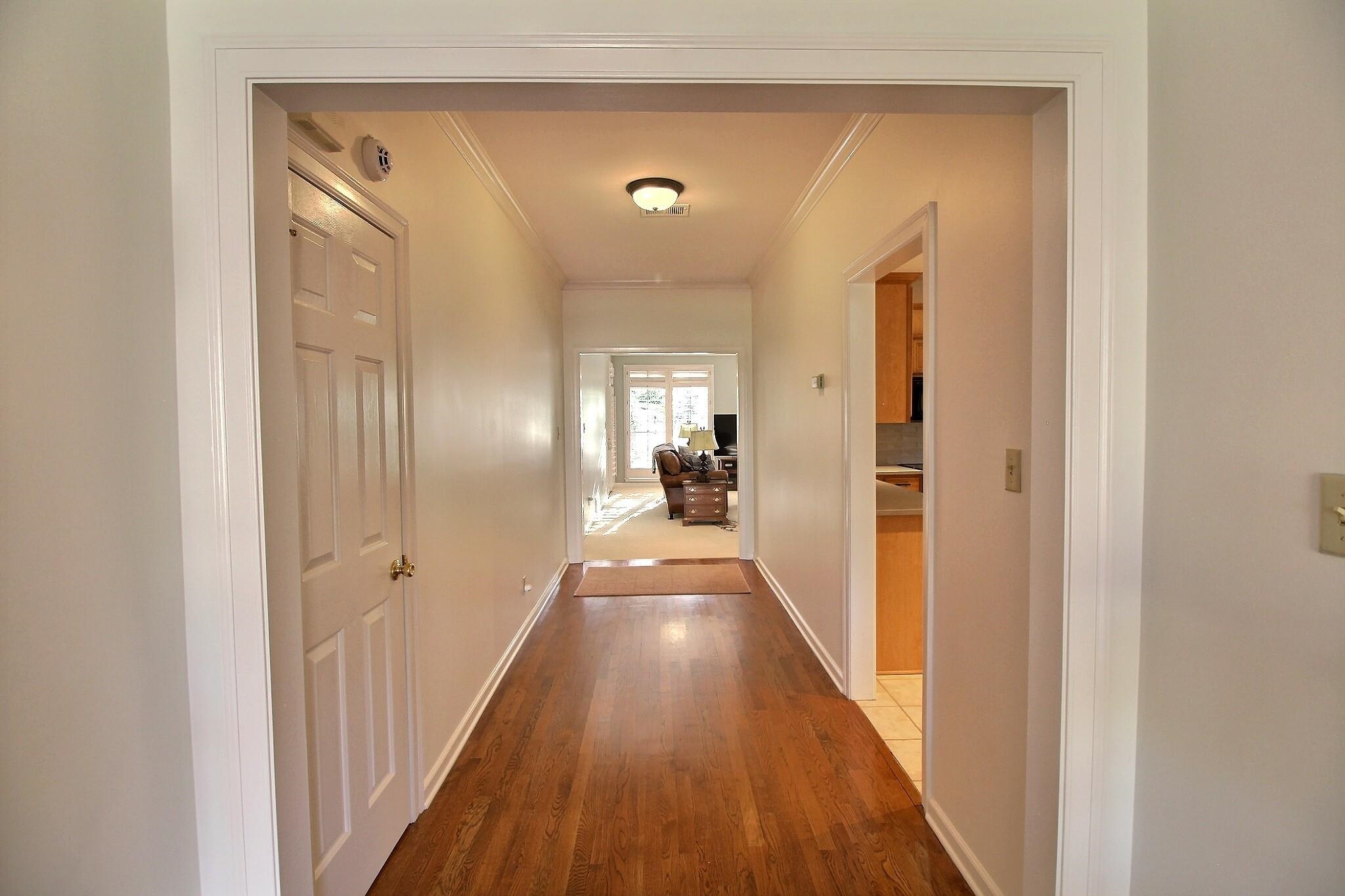 1663 FORSYTHE TRL