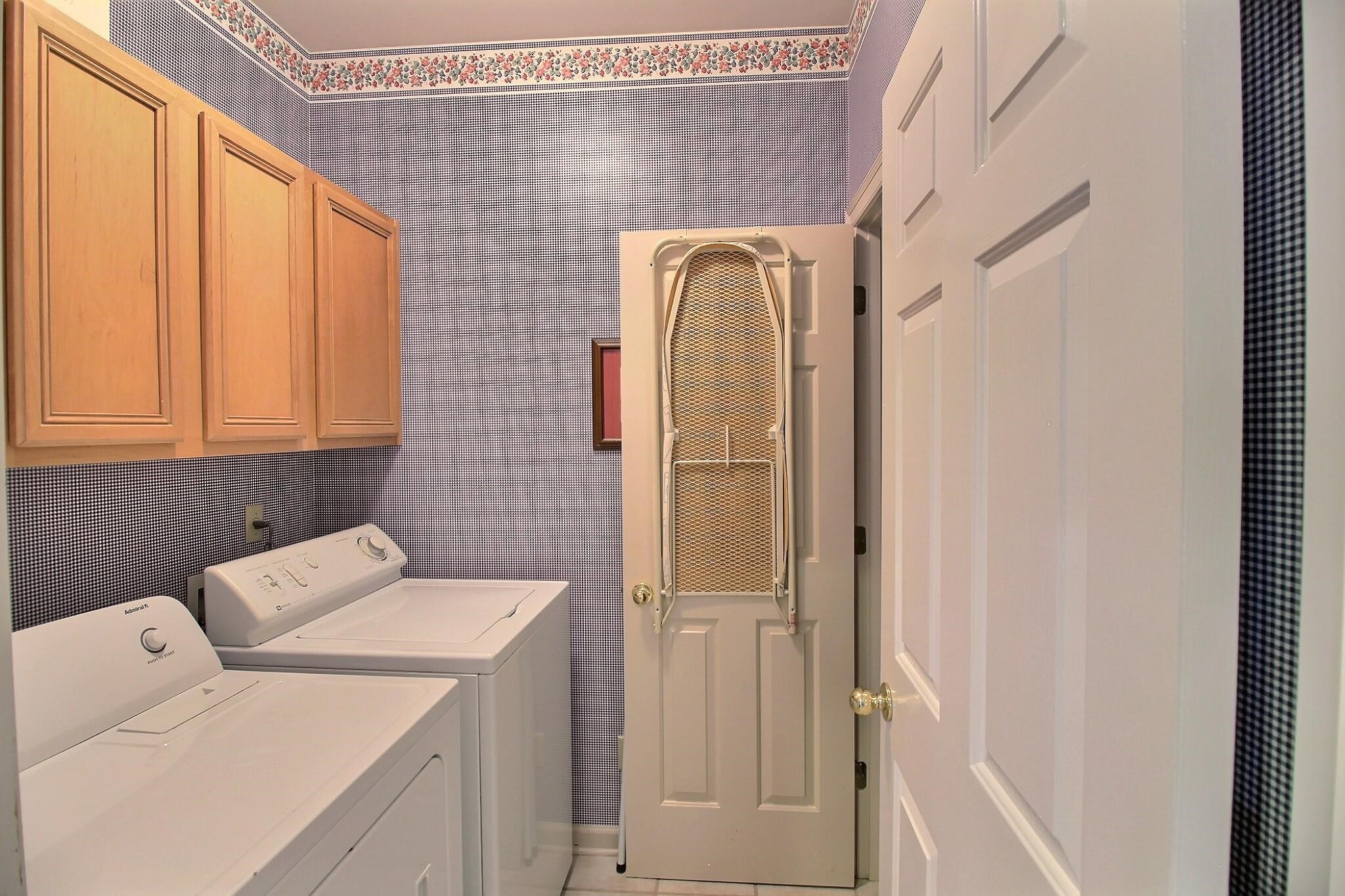 1663 FORSYTHE TRL